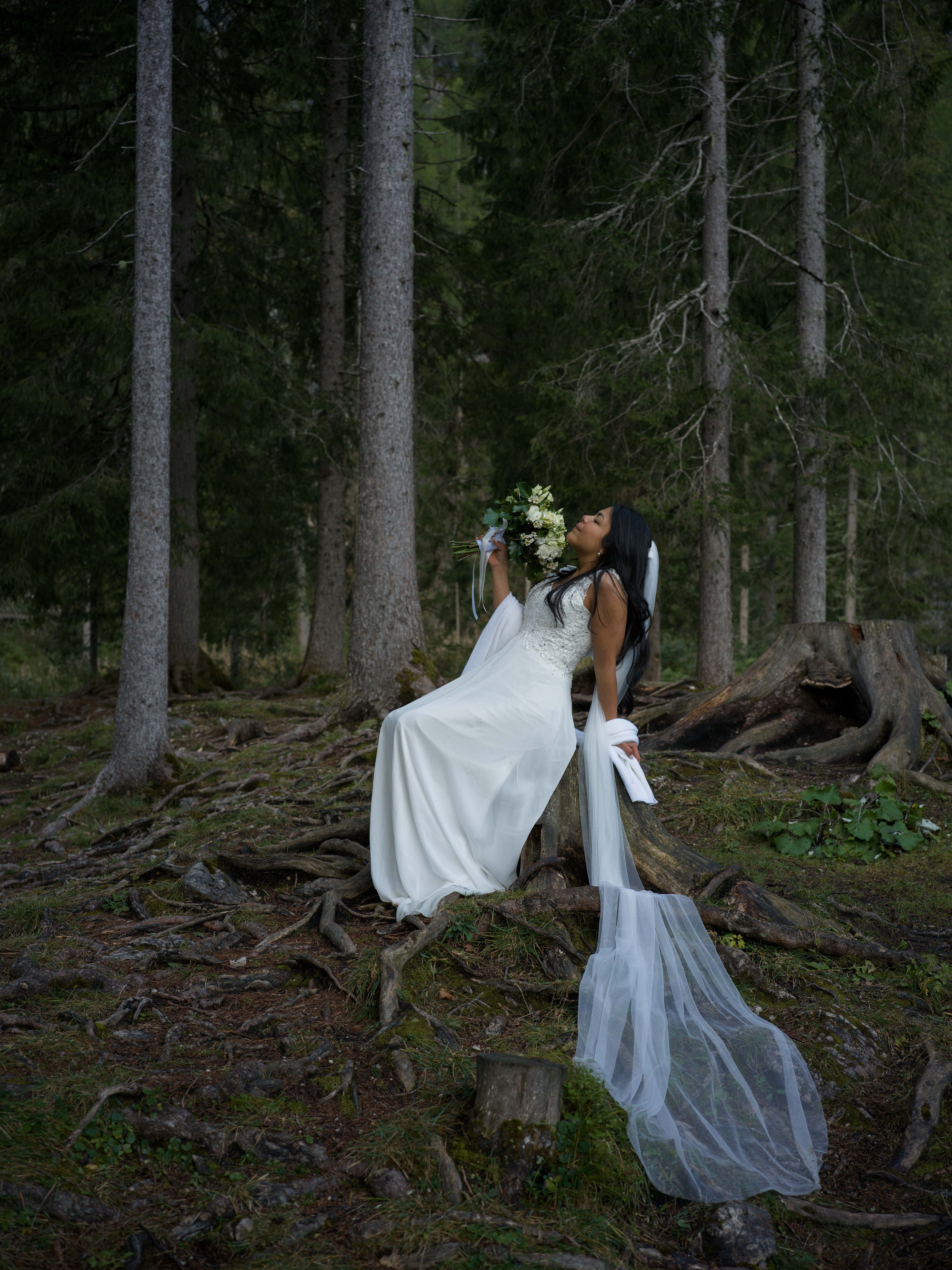 Lake Braies Dolomites elopement photography and cinematic video on the lake and around the iconic mountain scenery