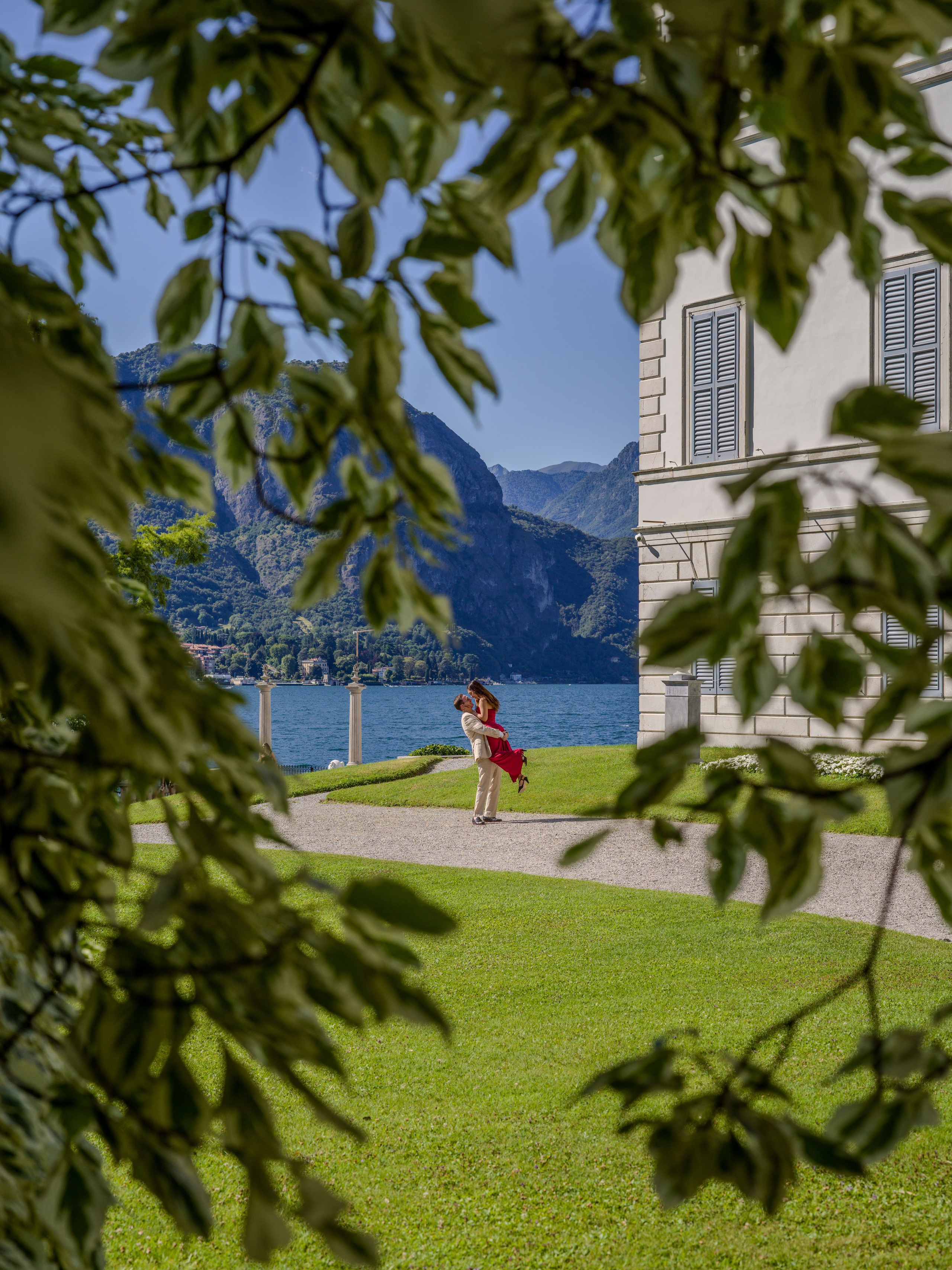 Lake Como Proposal Photographer & Elopement Planner | Packages from €1200 | Luxury Photoshoots in Italy — Ale Kor
