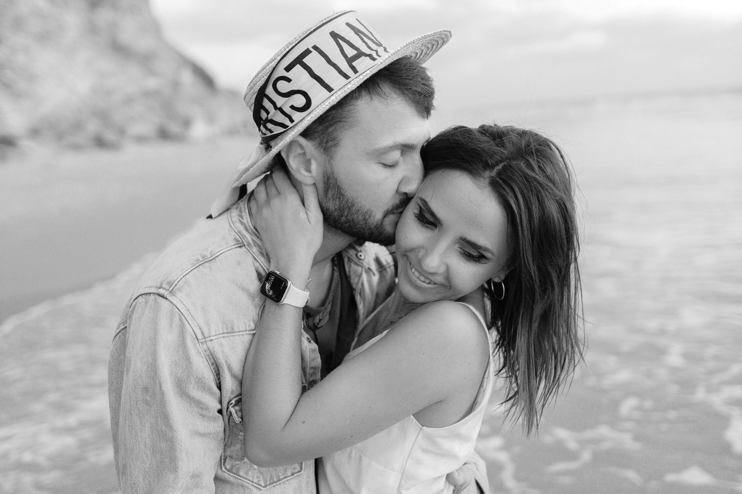 Yana & Dima. Porto Travel Photographer | Couples & Vacation Photos in Portugal — WePortugal