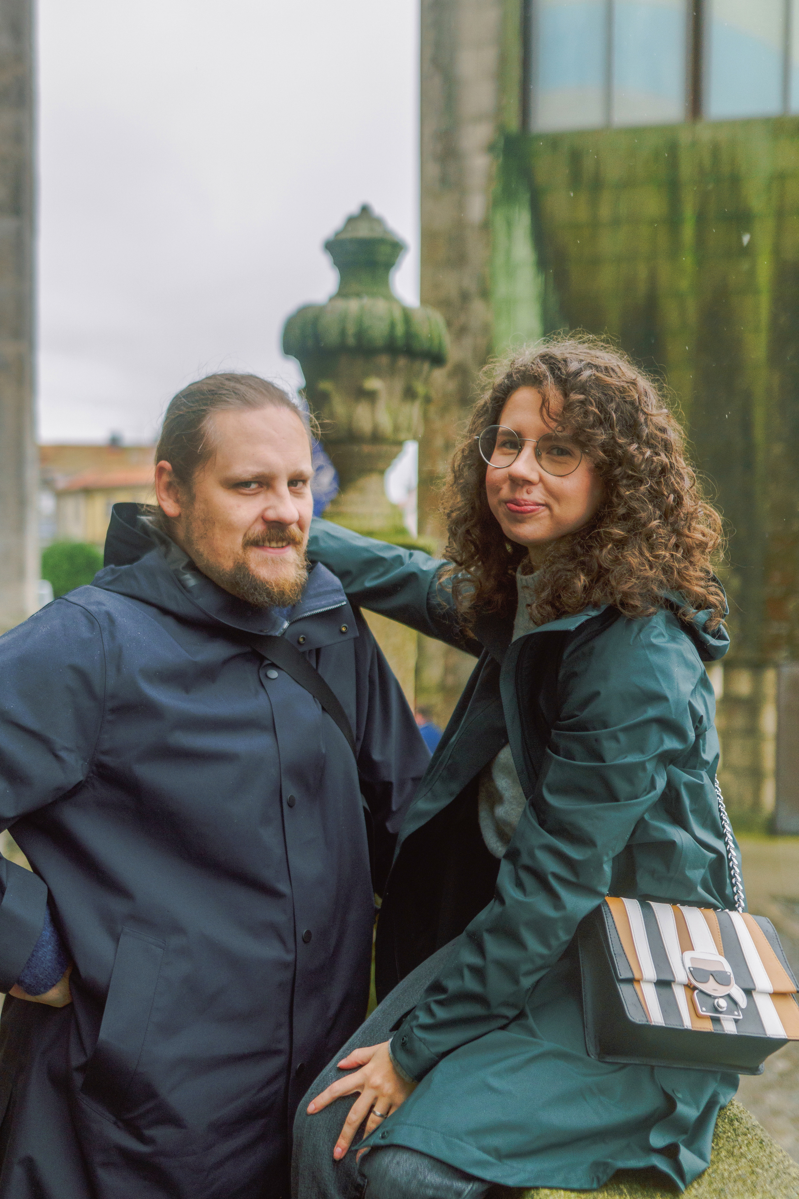 Daria & Max in Porto and Vila Nova de Gaia. Porto Travel Photographer | Couples & Vacation Photos in Portugal — WePortugal