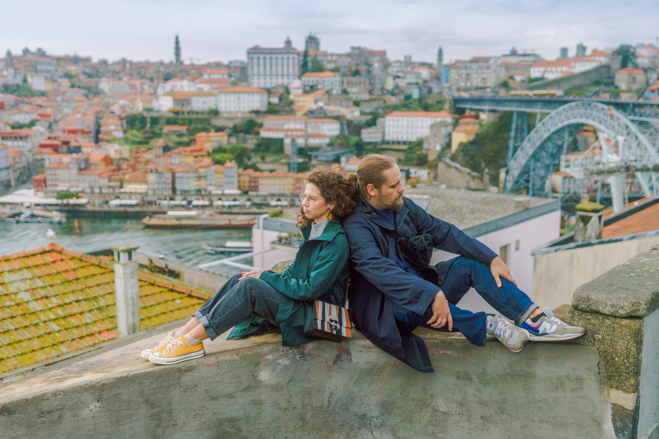 Daria & Max in Porto and Vila Nova de Gaia. Porto Travel Photographer | Couples & Vacation Photos in Portugal — WePortugal