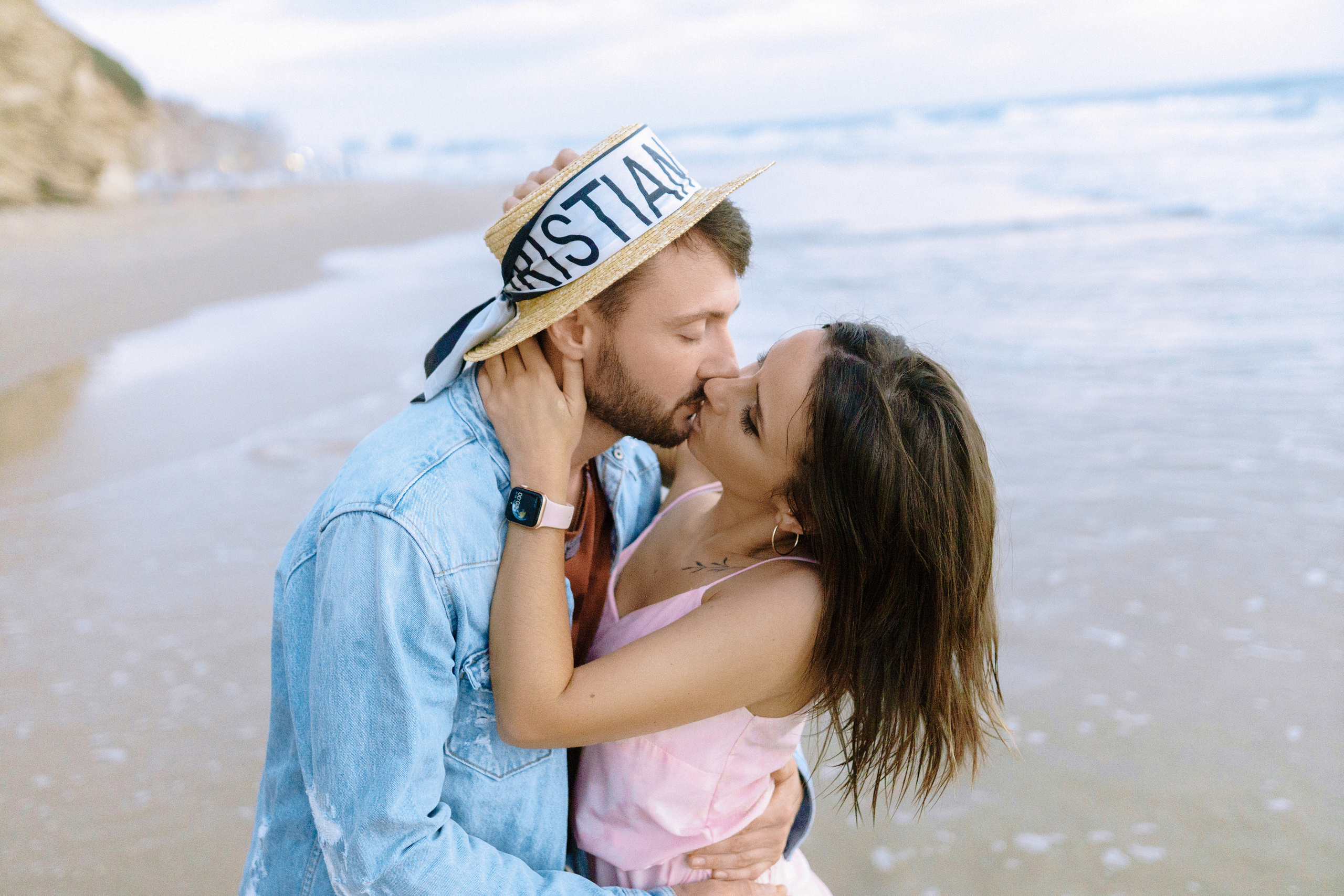 Yana & Dima. Porto Travel Photographer | Couples & Vacation Photos in Portugal — WePortugal