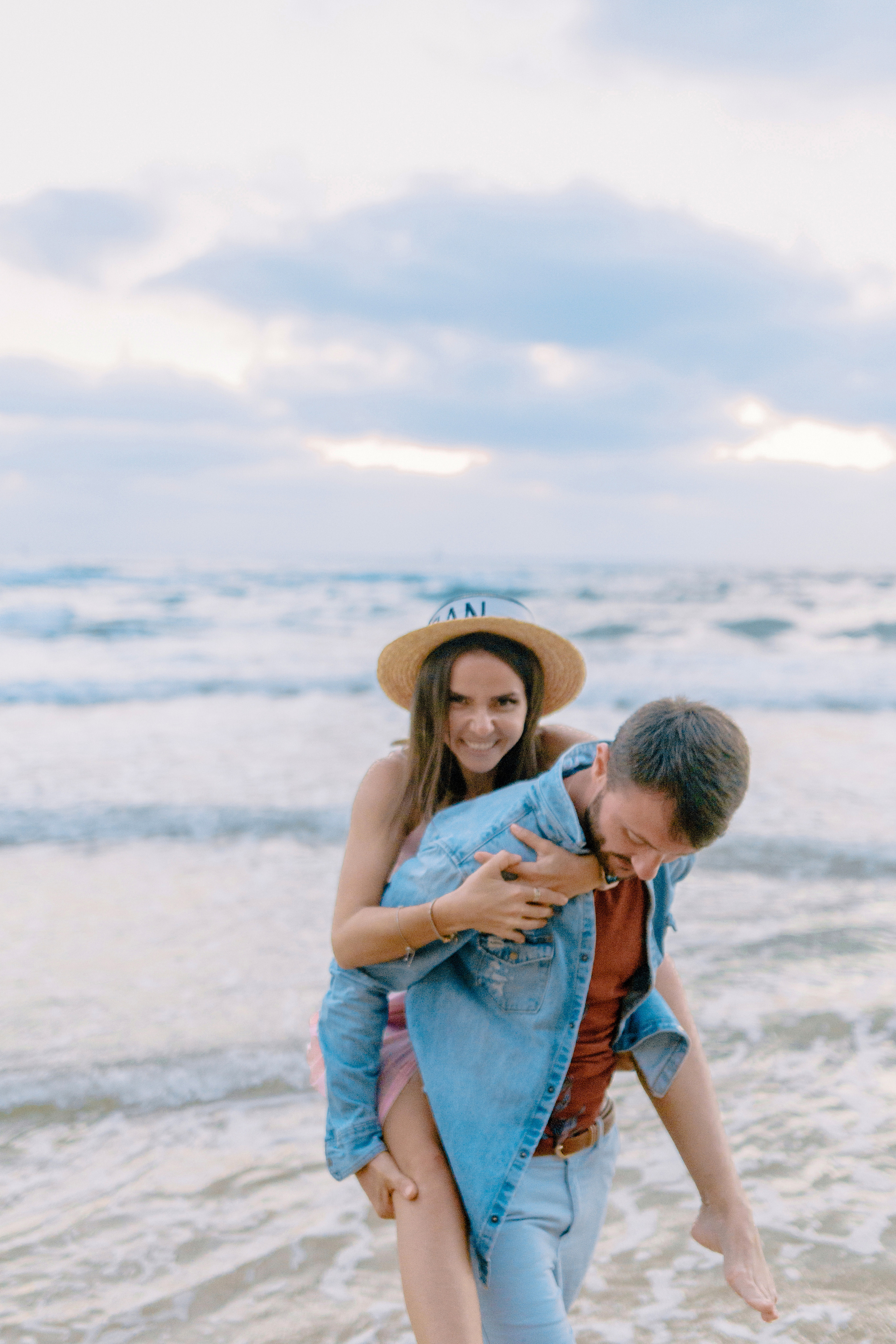 Yana & Dima. Porto Travel Photographer | Couples & Vacation Photos in Portugal — WePortugal