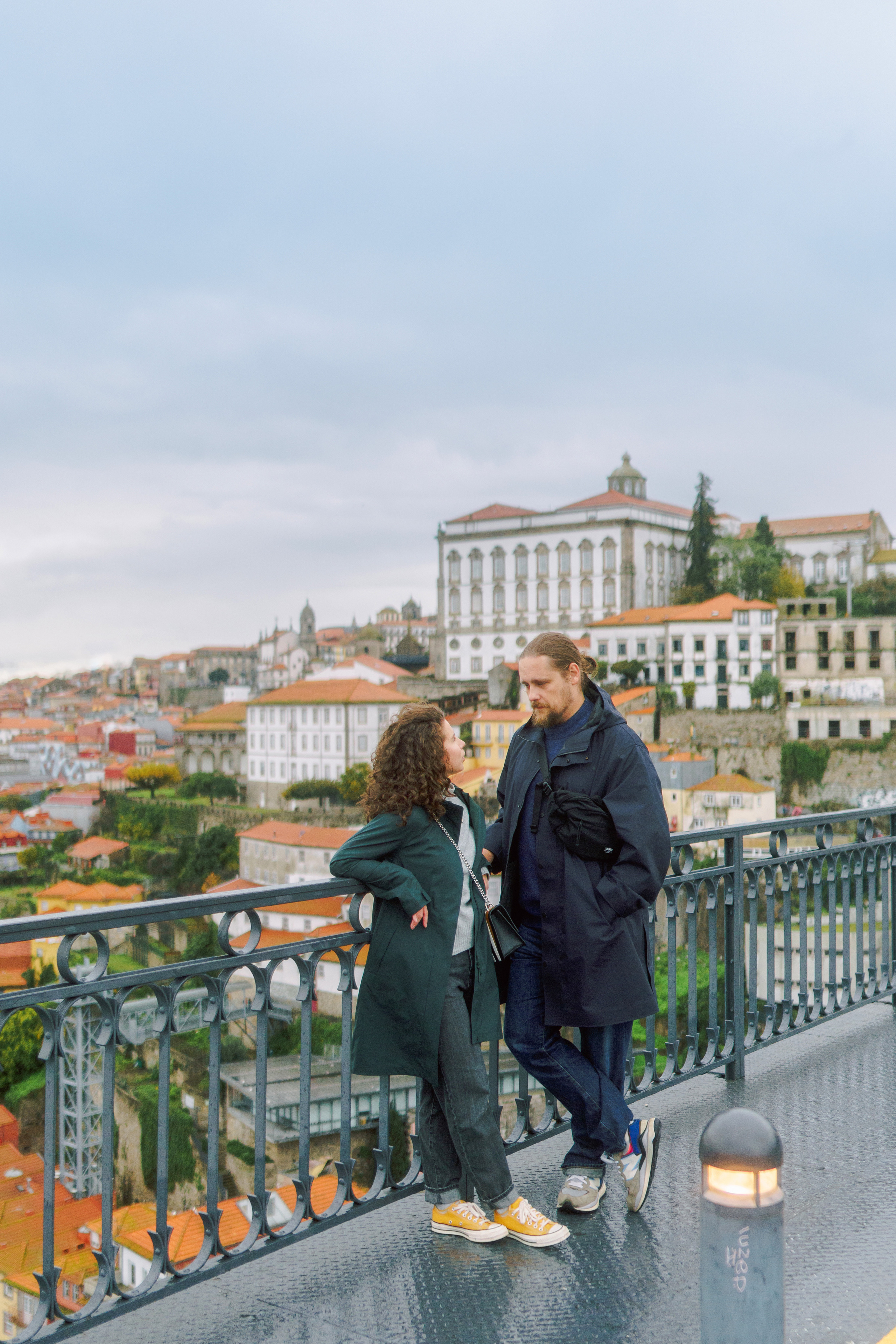 Daria & Max in Porto and Vila Nova de Gaia. Porto Travel Photographer | Couples & Vacation Photos in Portugal — WePortugal