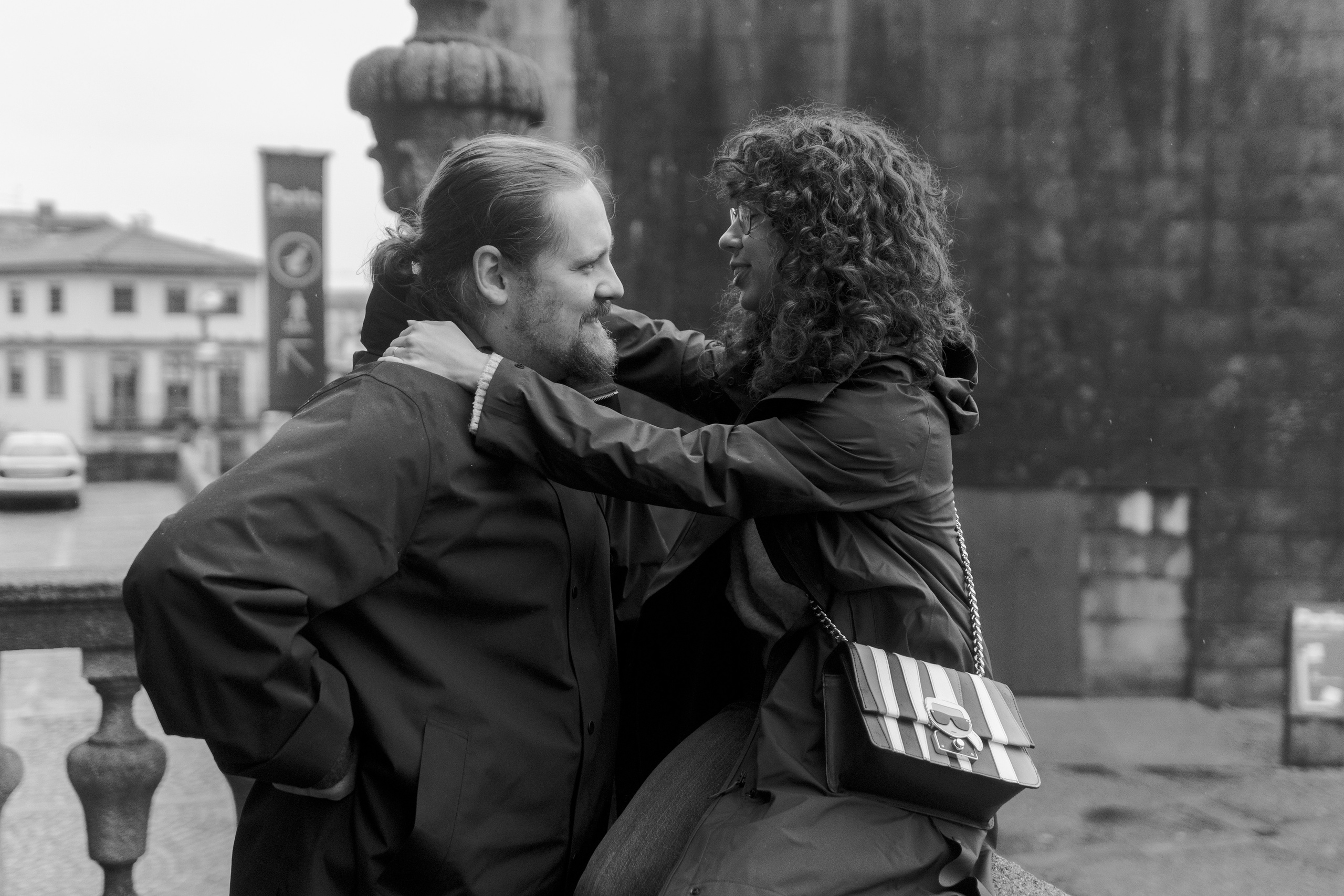 Daria & Max in Porto and Vila Nova de Gaia. Porto Travel Photographer | Couples & Vacation Photos in Portugal — WePortugal