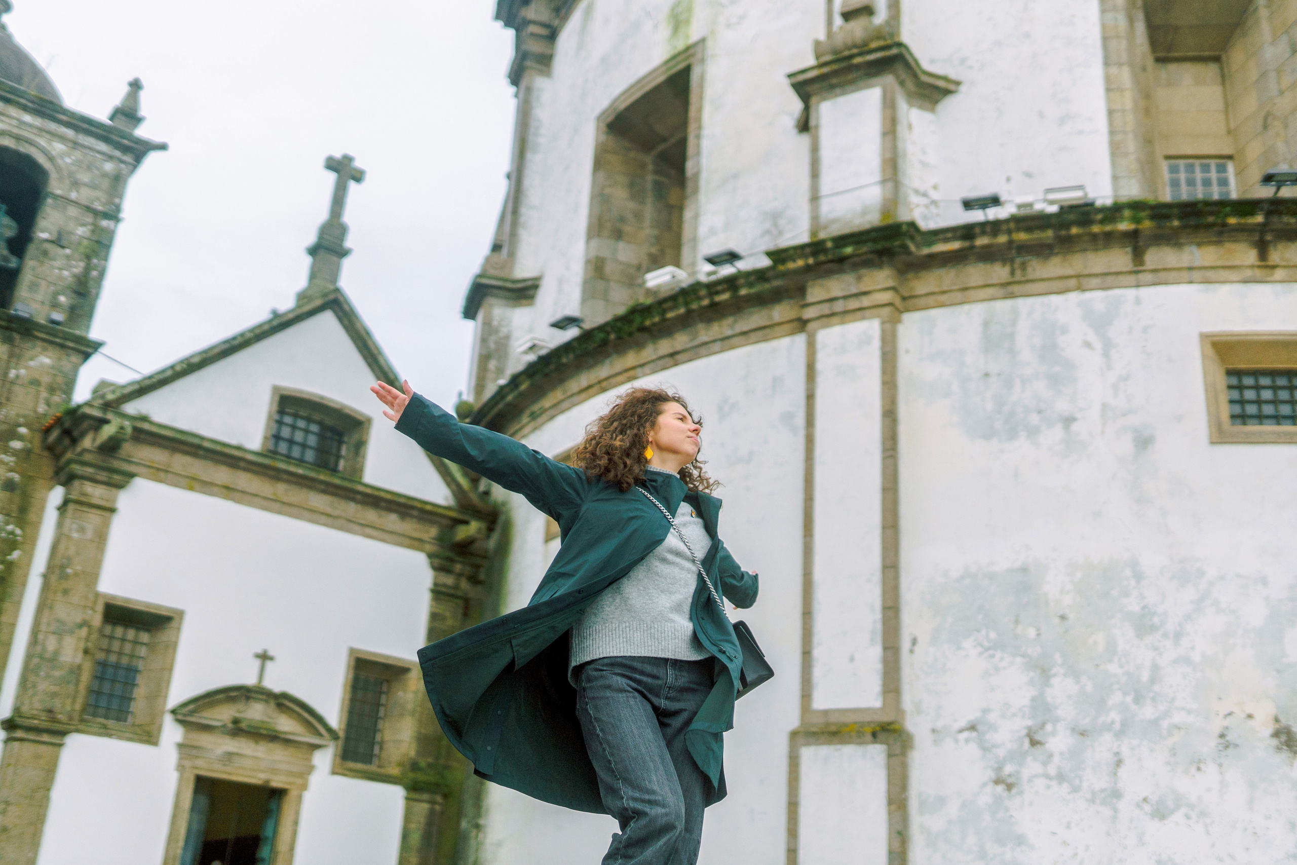 Daria & Max in Porto and Vila Nova de Gaia. Porto Travel Photographer | Couples & Vacation Photos in Portugal — WePortugal