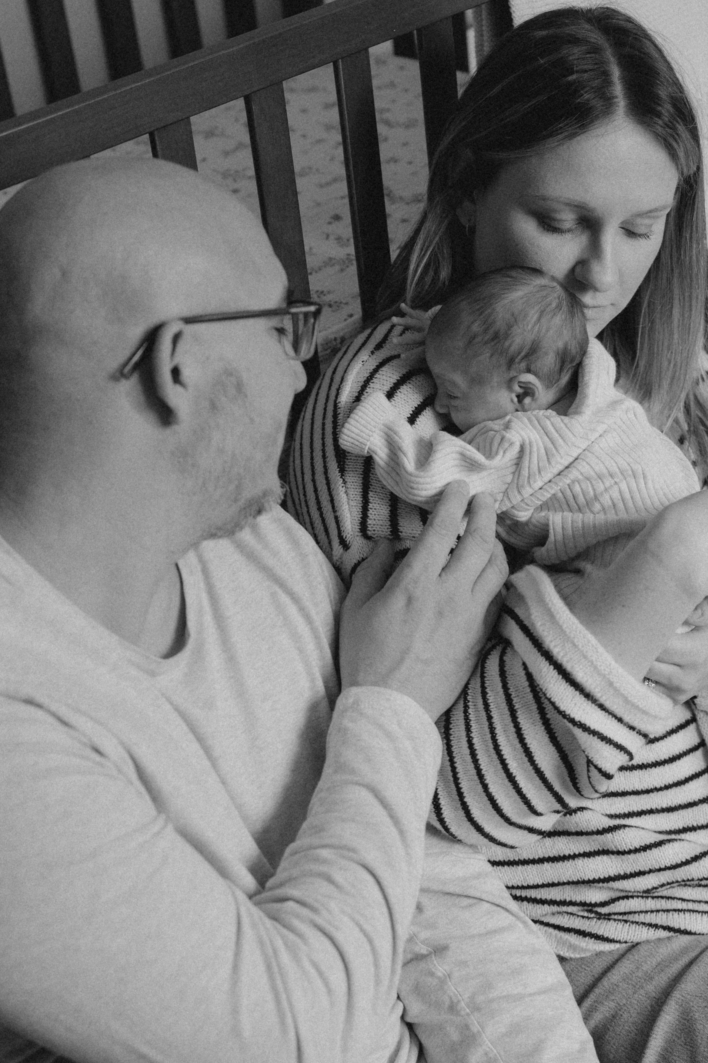 Newborn lifestyle documentary photographer