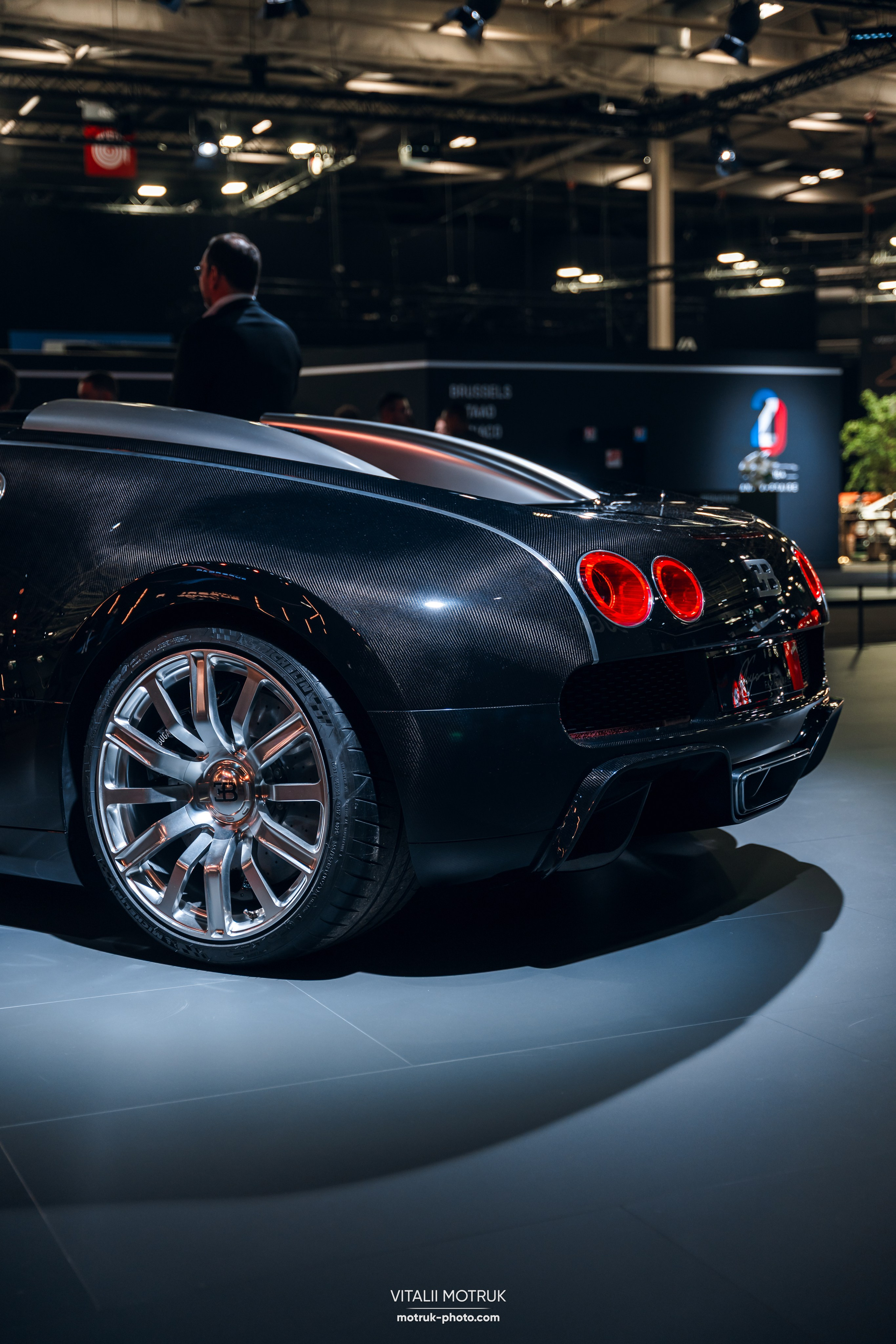 Retromobile 2026. Photographe de voitures à Paris — Vitalii Motruk