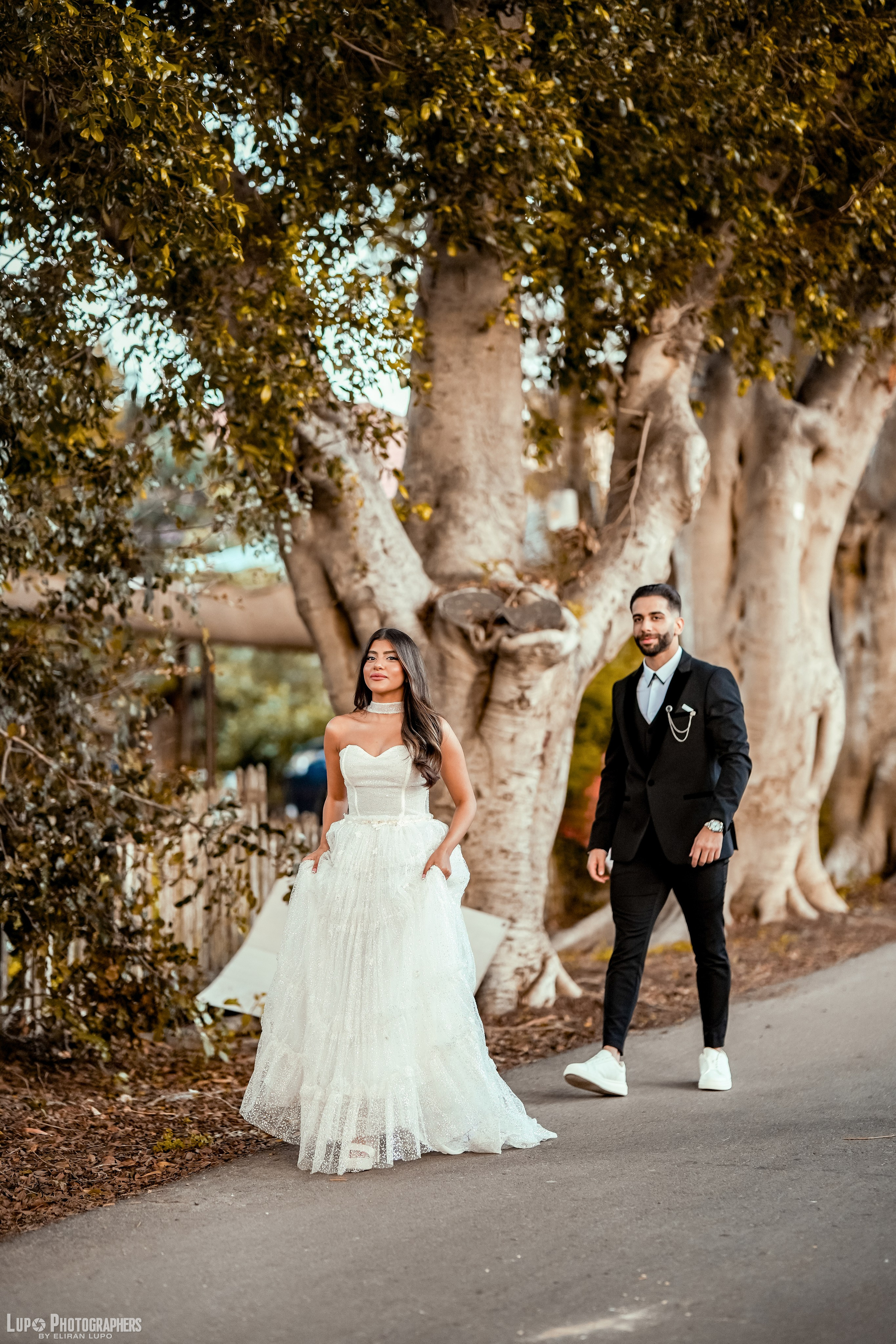 ראשי. לופו צלמים — צילום חתונות ואירועים