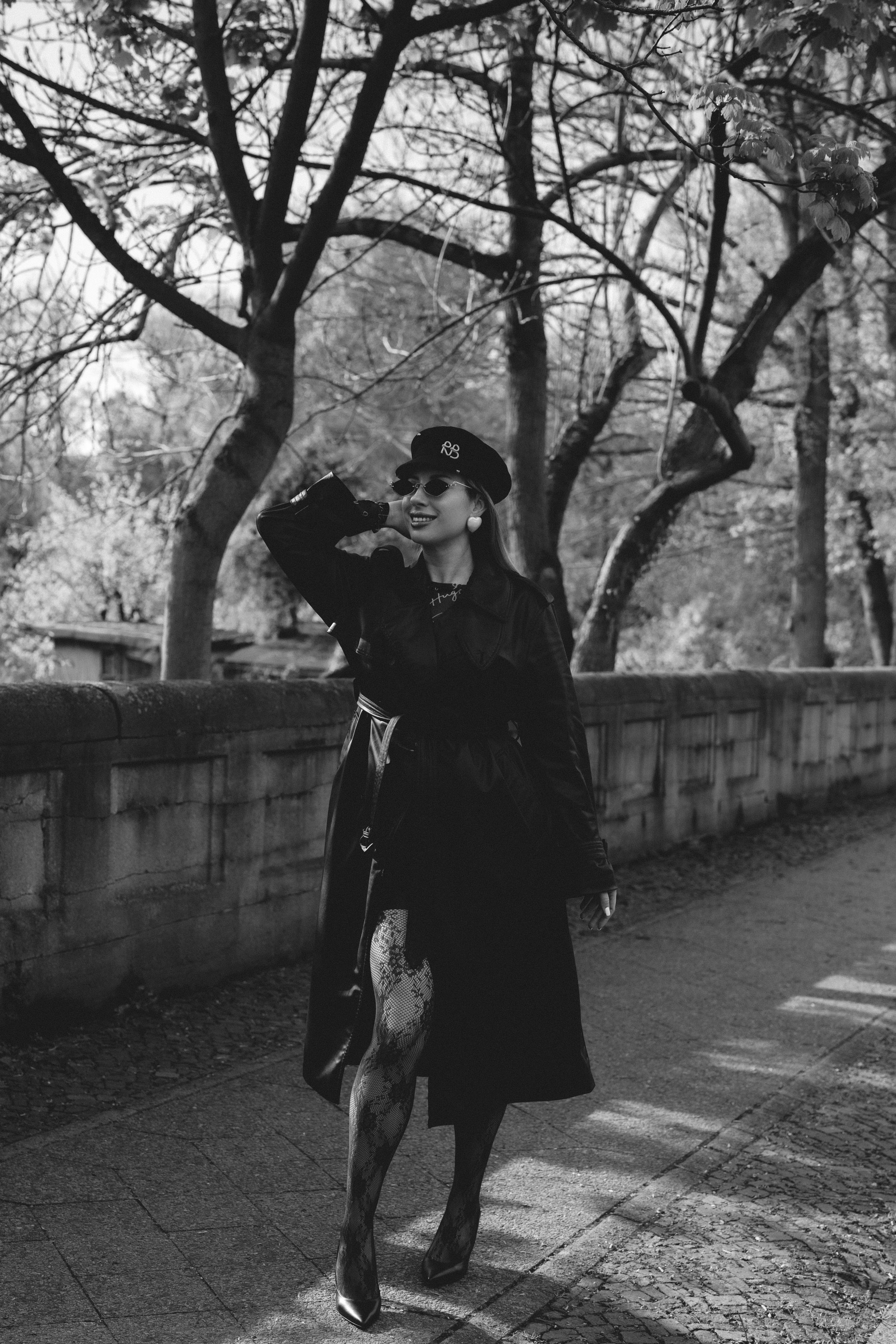 Street Portrait in Leipzig. Woman in black Leather Coat. Stylish. Charismatic Photography by Kristina Kozheltsova. Kristina Kozheltsova- Soulful Portrait&Lifestyle&Love Story Photographer in Leipzig, Germany