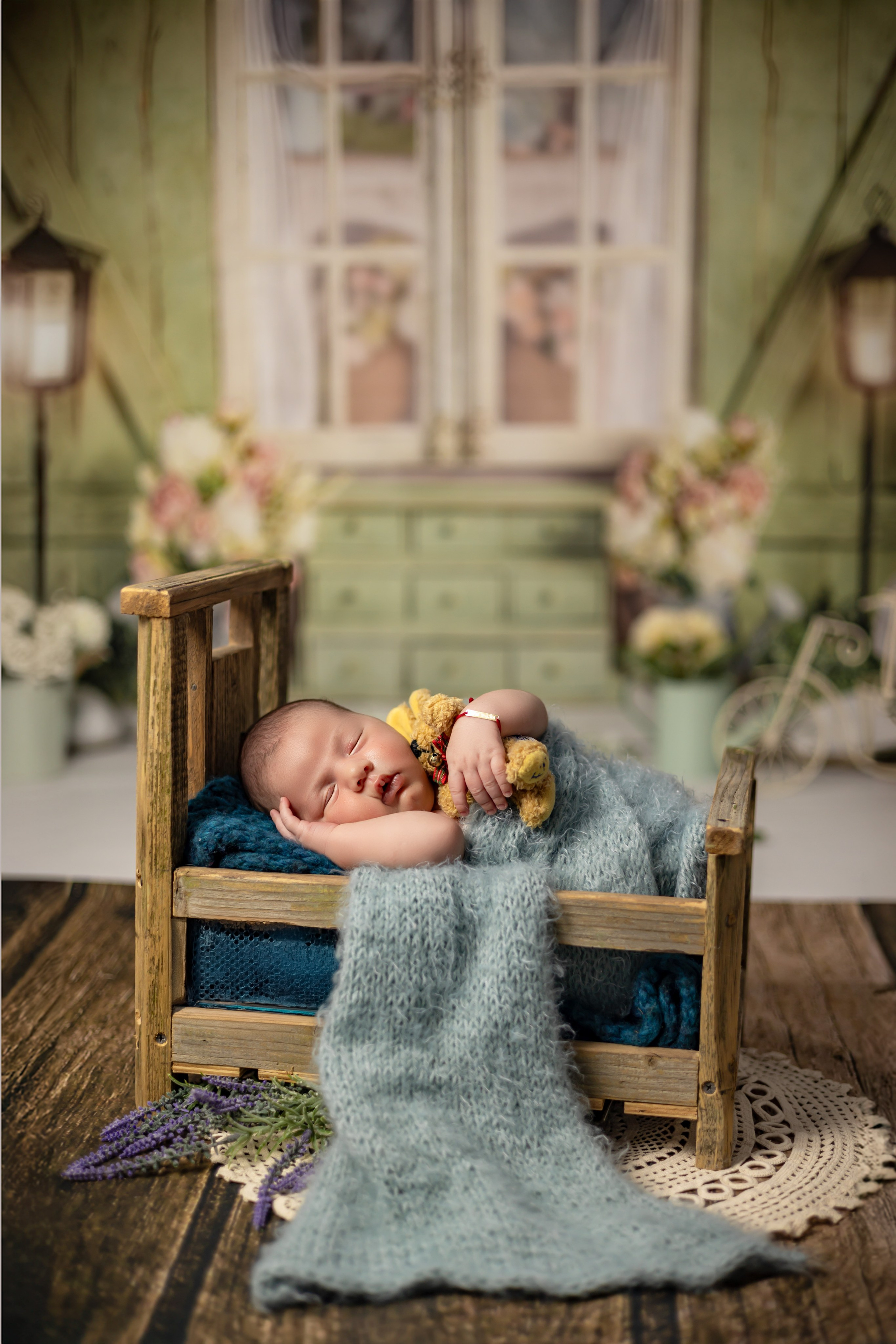 NEWBORN. FOTOGRAFUL LUI MATEI