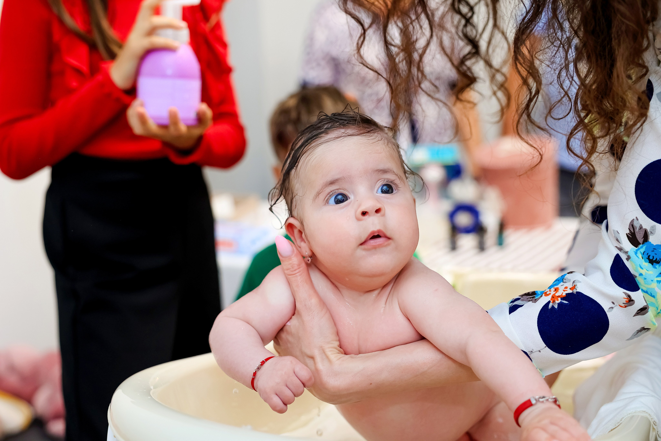 Iris Stefania. Moments By Gub