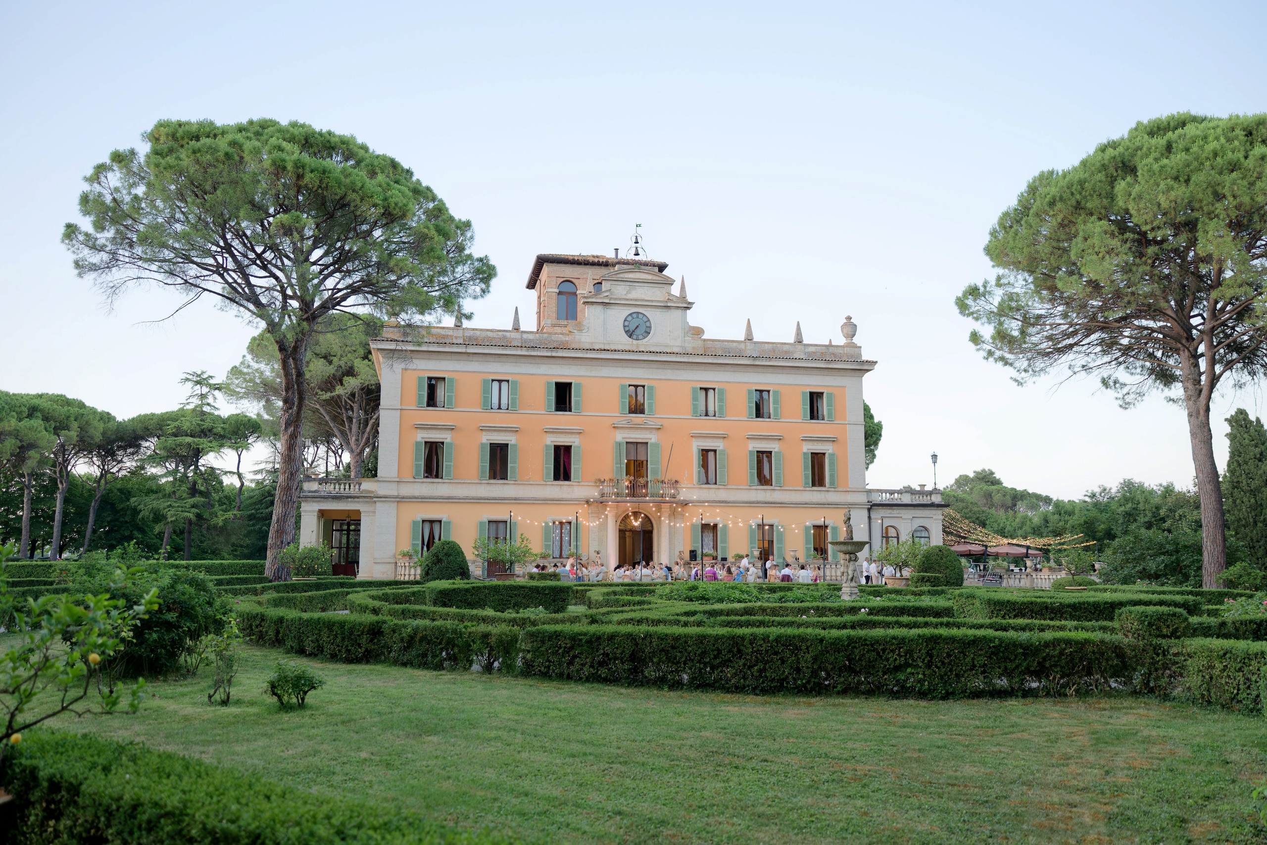 Wedding at La Torre di Pila, Umbria, Italy