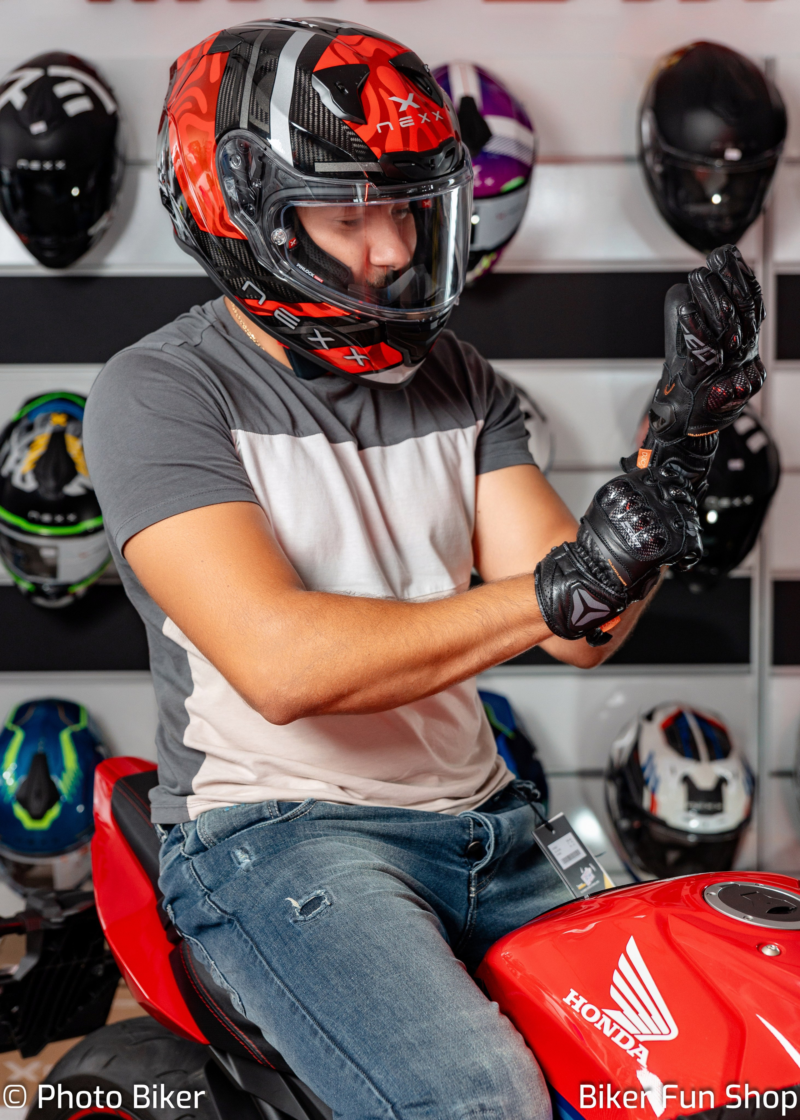 Sesiune foto Biker Fun Shop -Bucuresti Sud. Lucian Dedeu — Fotograf