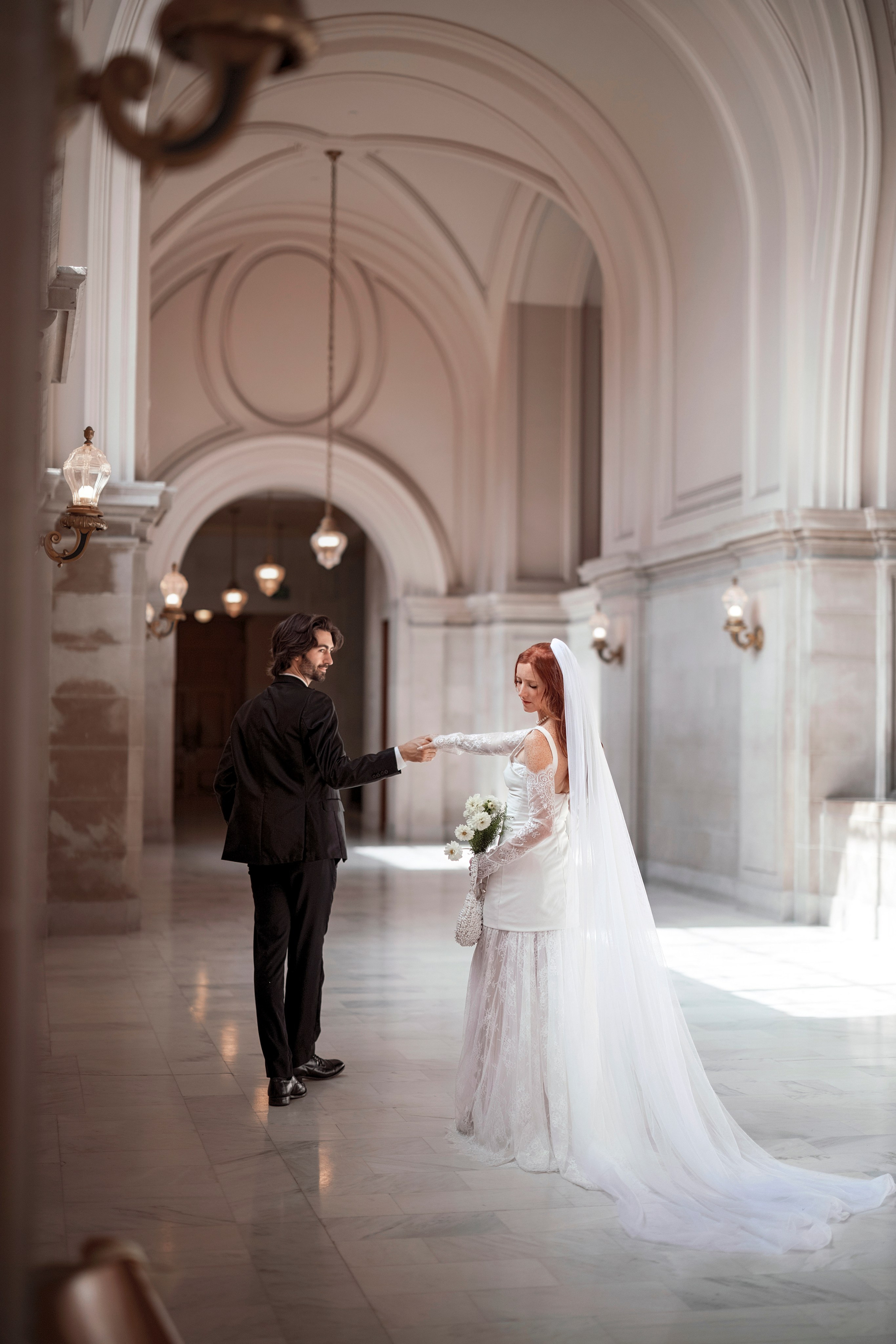San Francisco City hall. Bay Area Photographer: family, maternity, love story, wedding