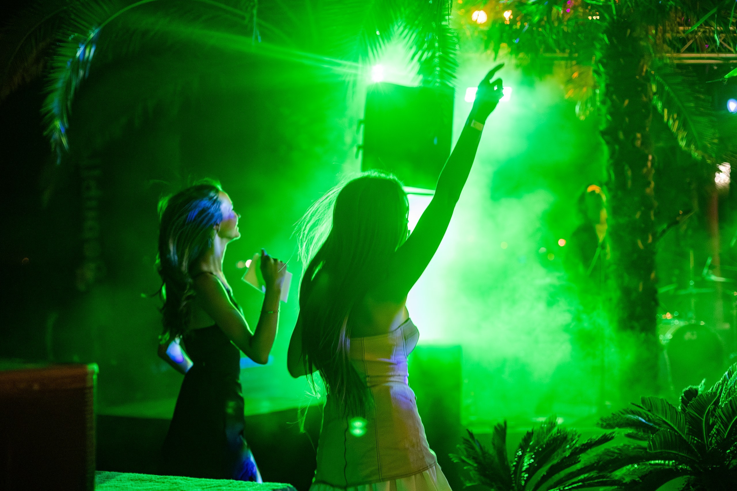 Сьемка летних корпоративов на Кипре. Фото и видео съёмка на Кипре. Съемка мероприятий и рекламы в Лимасоле Никосии и Пафосе