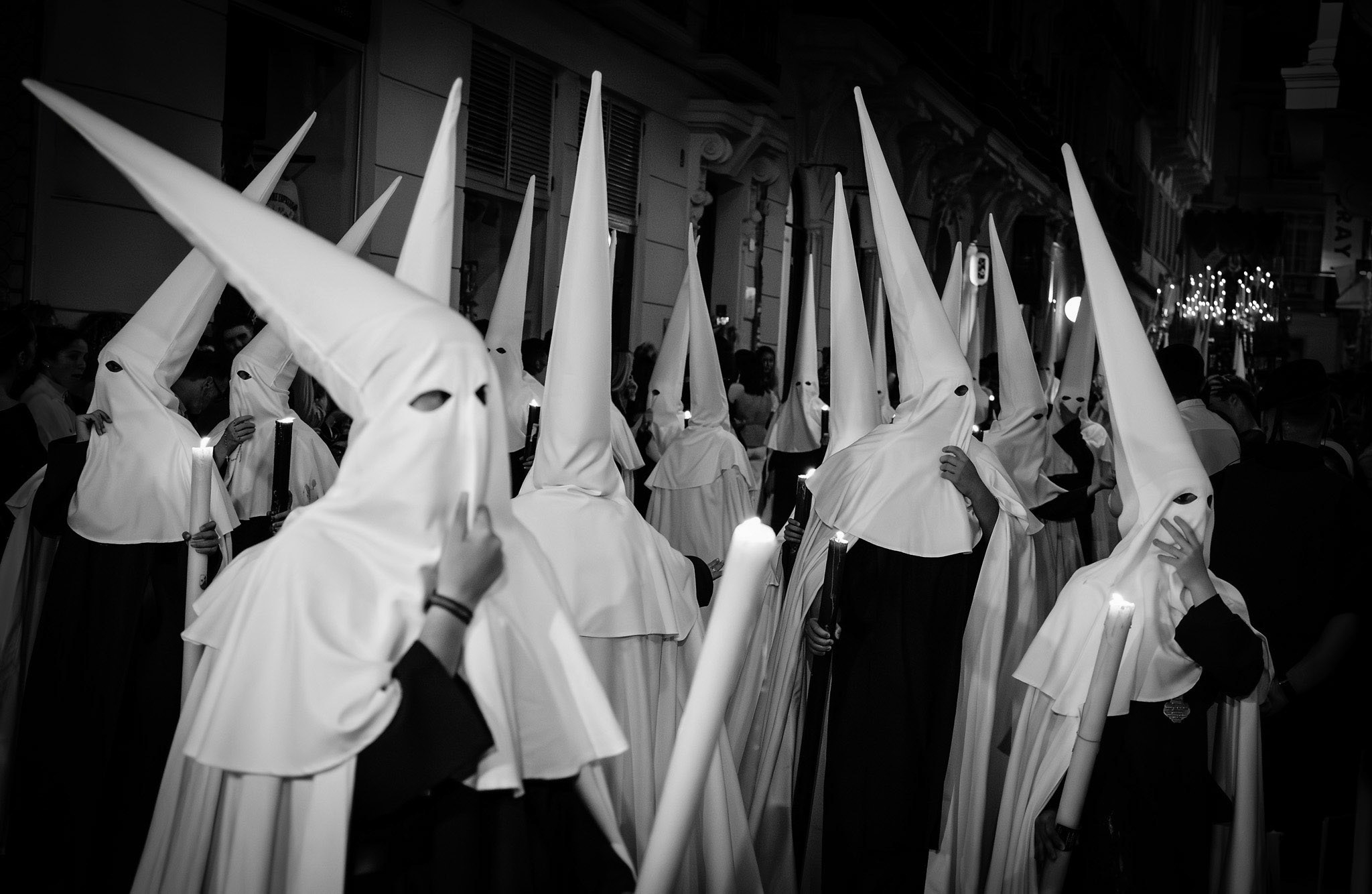Semana Santa. Zeev Kurlianchick — Documentary Photographer