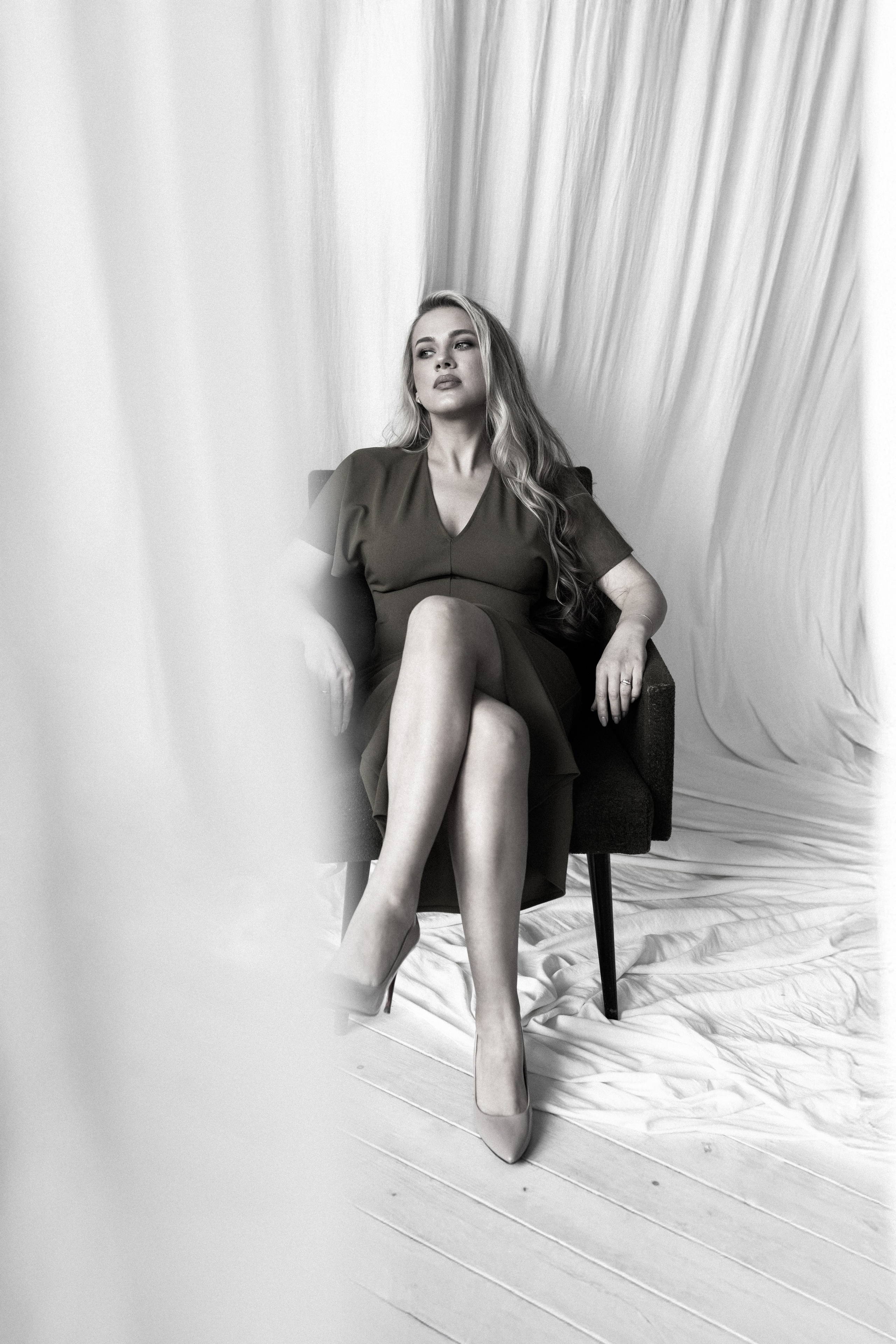 Portrety o kobiecej obecnosci. Alona Mulenko