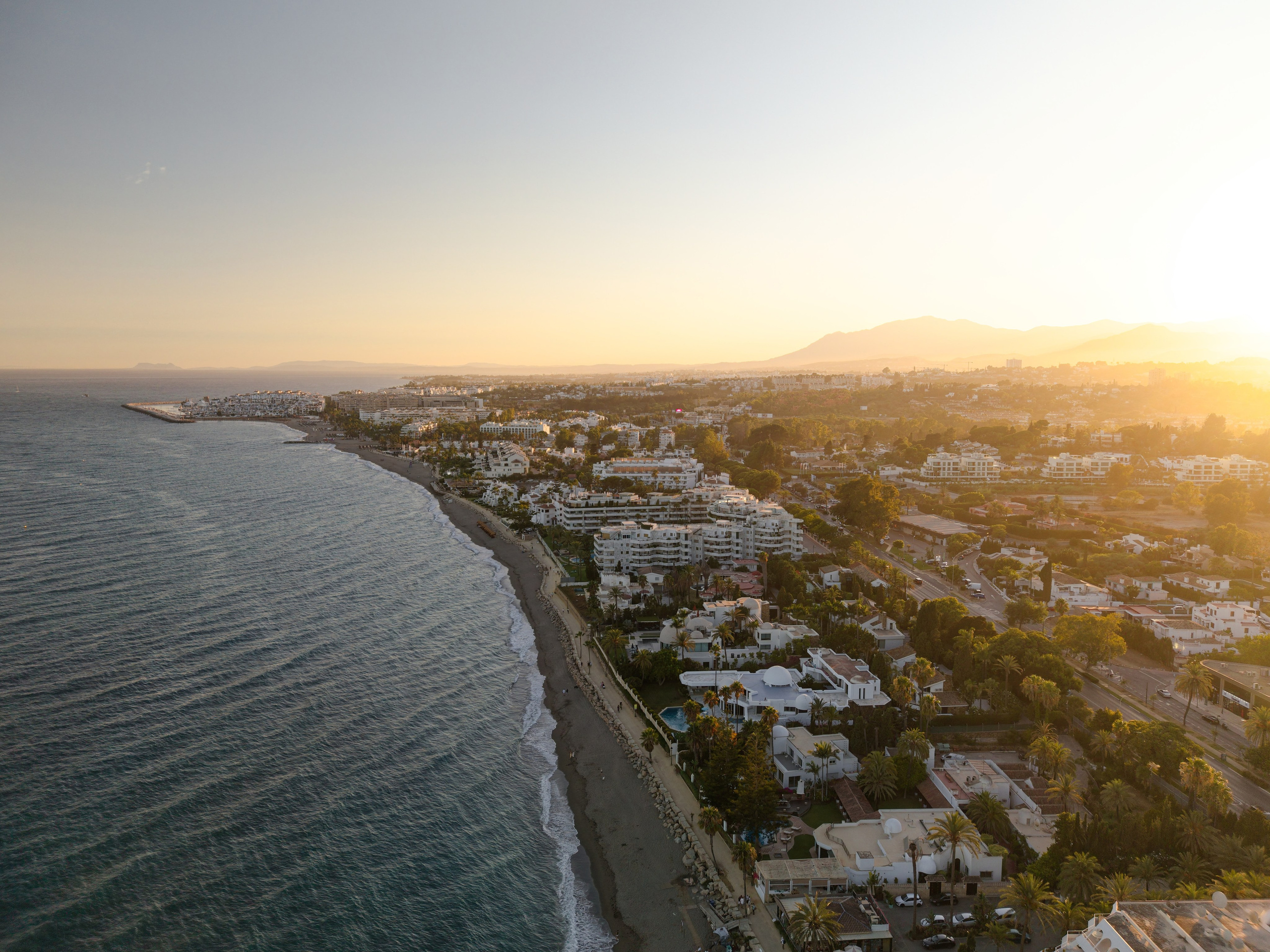 Beach Wedding in Marbella PREVIEW. Destination Wedding Photographer — Nikita Burtsev
