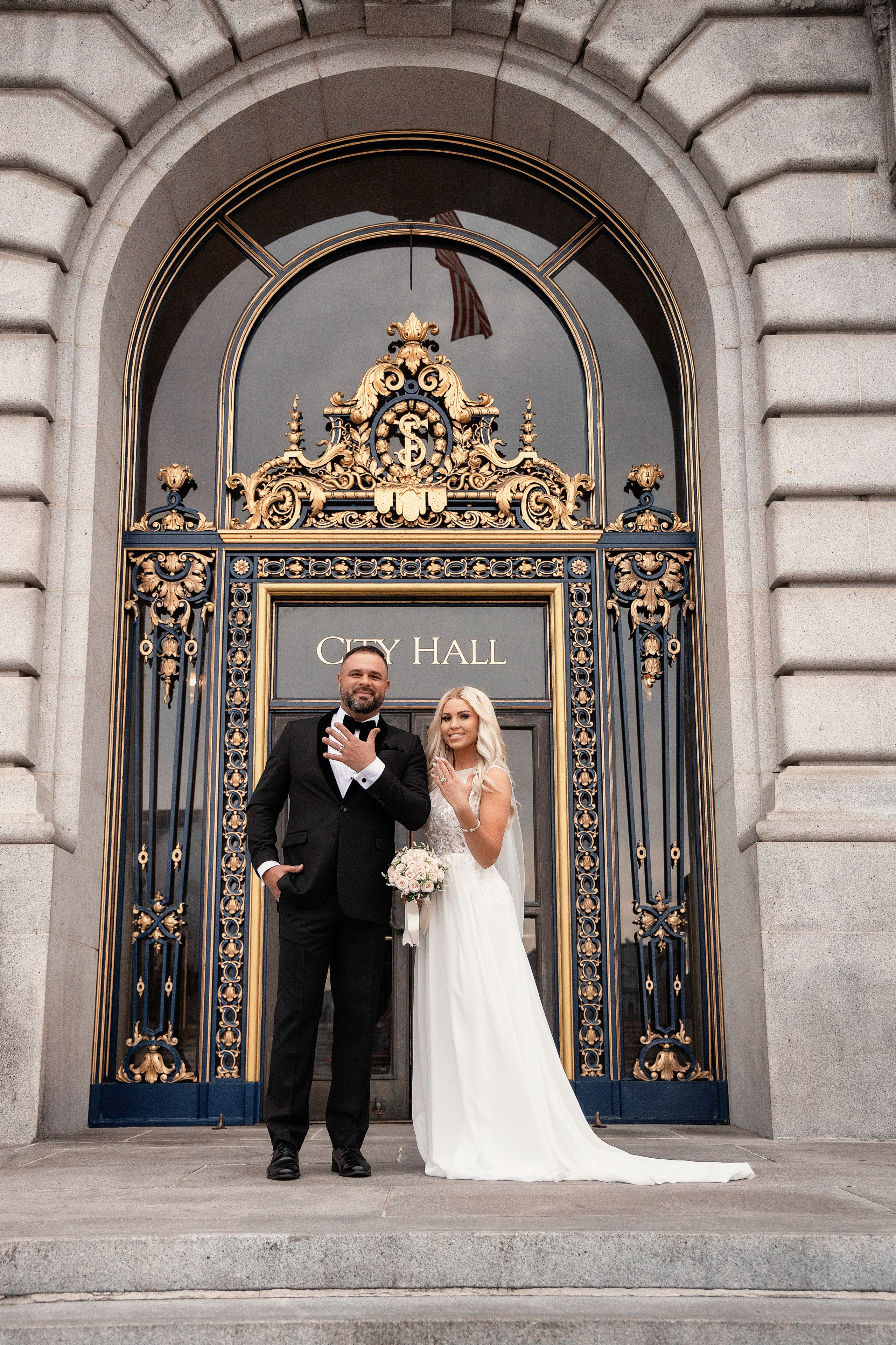 SF City Hall Wedding. Bay Area Photographer: family, maternity, love story, wedding