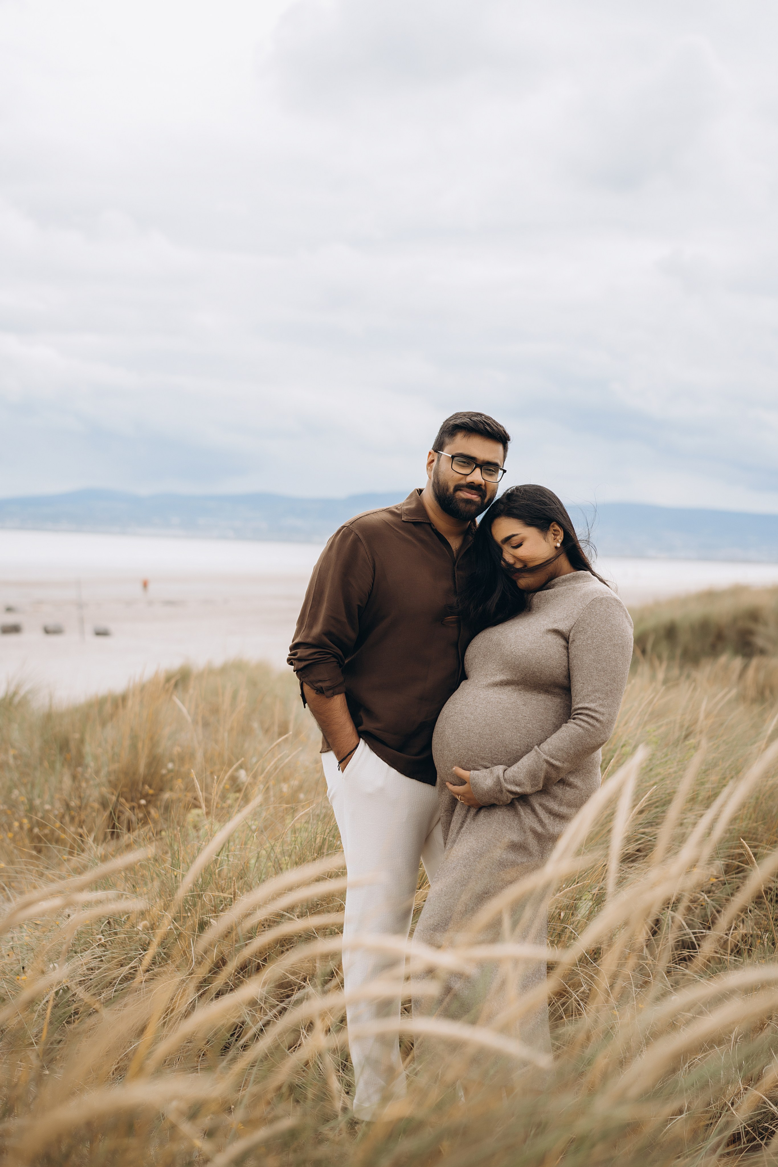 Meera: Bull island. Maternity/Love story/Wedding photographer