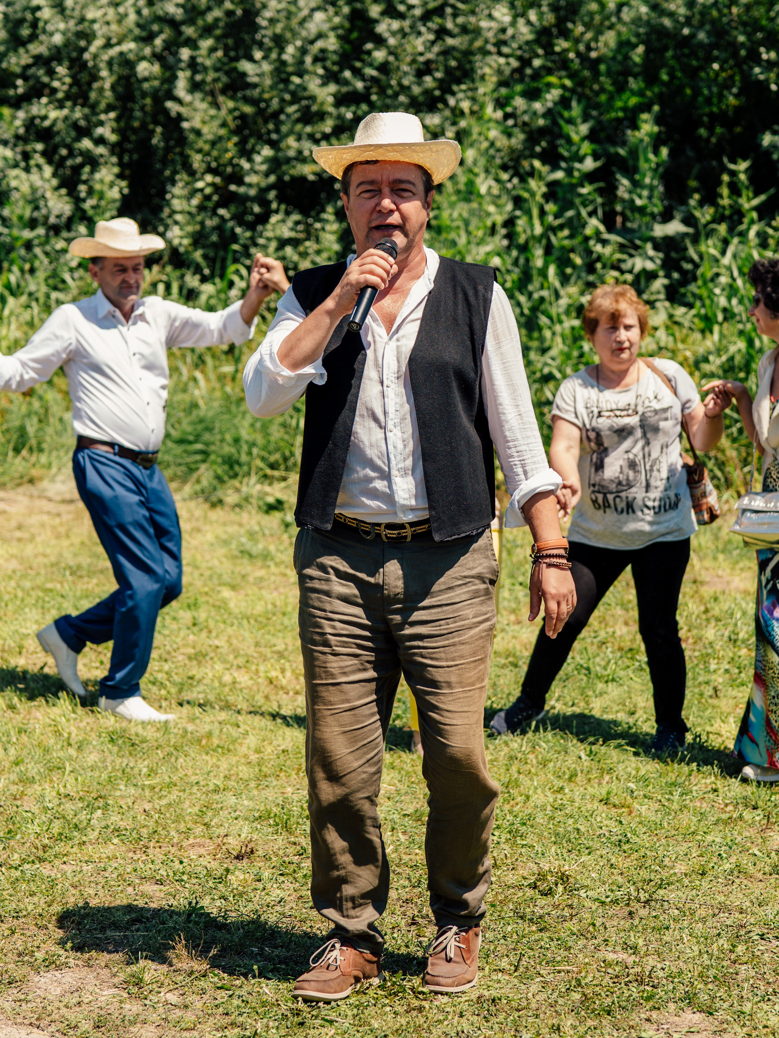 POIANA CIUCAȘ. Freesh Media Products