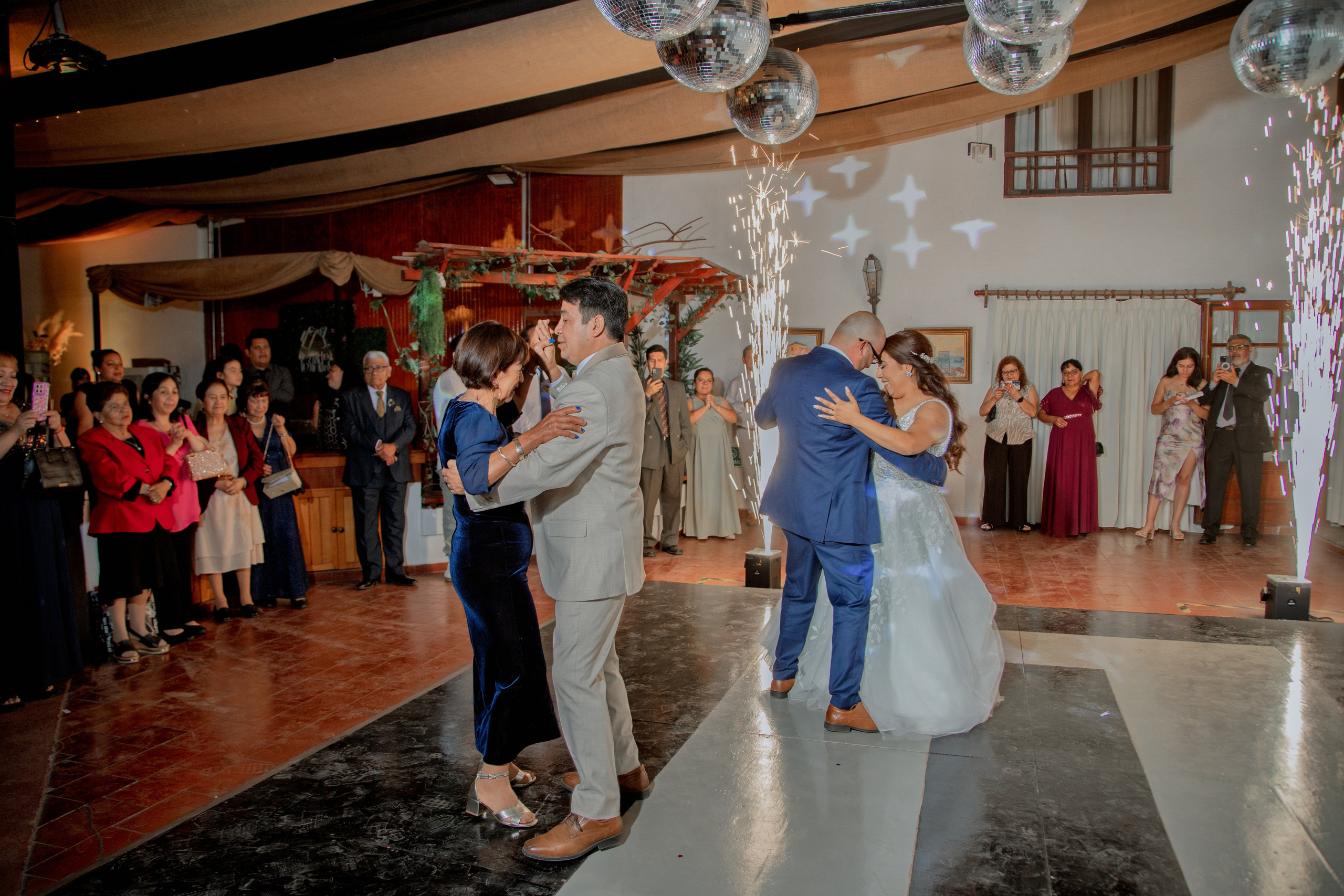 La boda de Camila & Claudio en Centro de Eventos Gonhein — Santiago