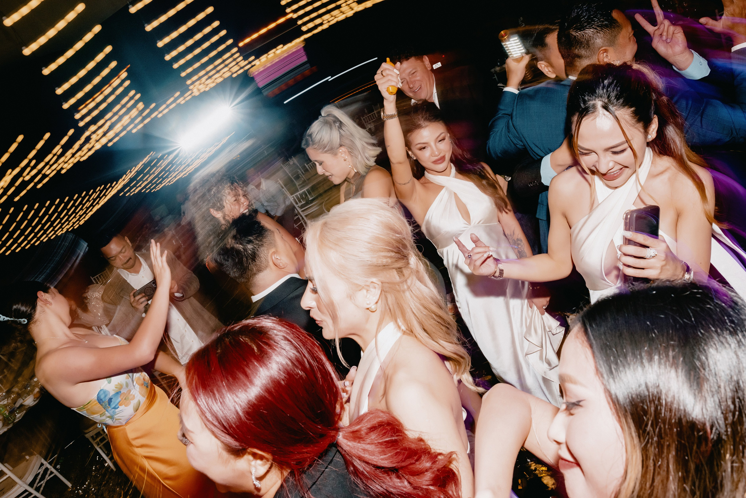JESSE & MIMI / Destination wedding. Nhiếp ảnh gia đám cưới hàng đầu tại Thành Phố Hồ Chí Minh