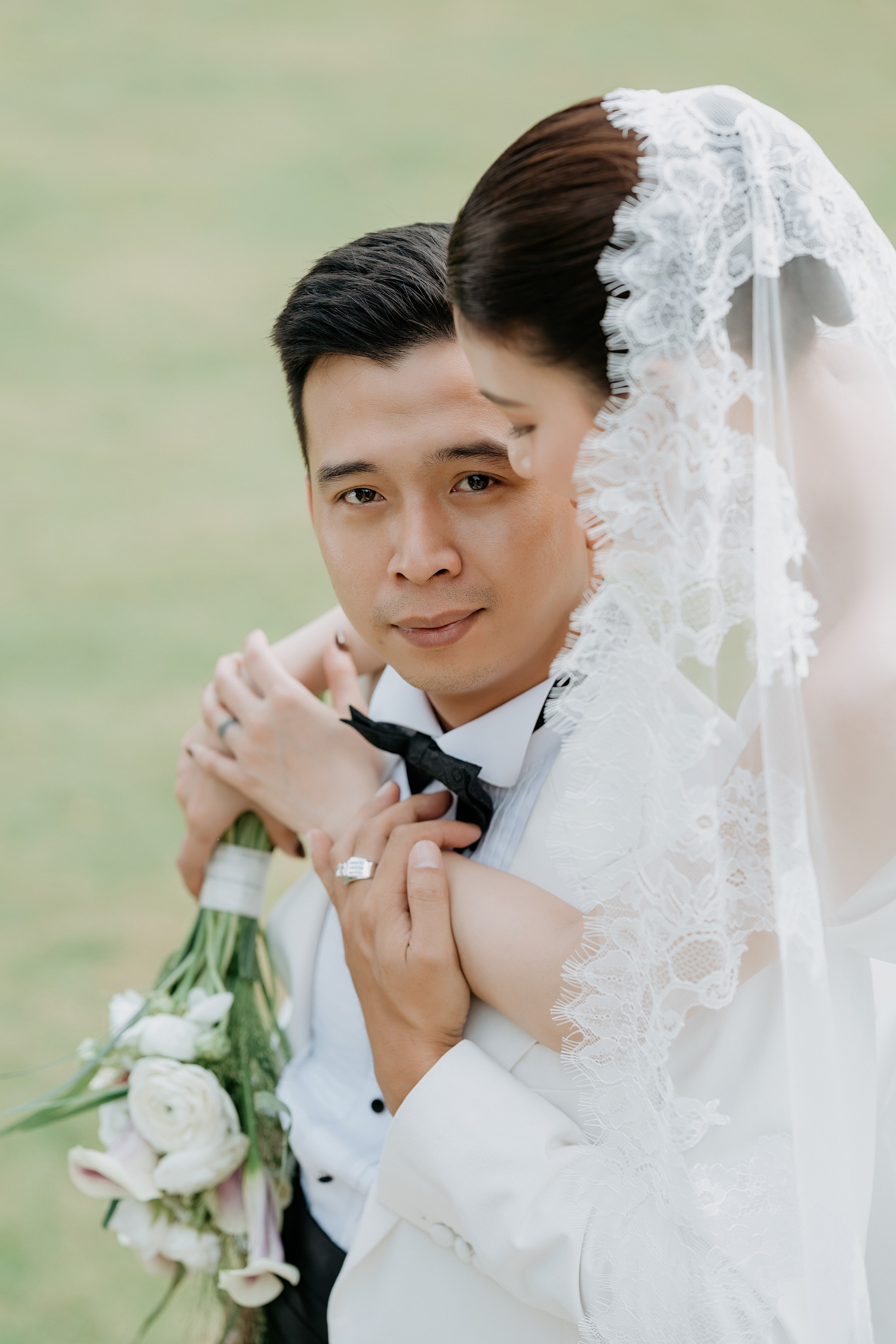 THU & NHU / An garden. Saigon Wedding Present | Art Beyond Moments