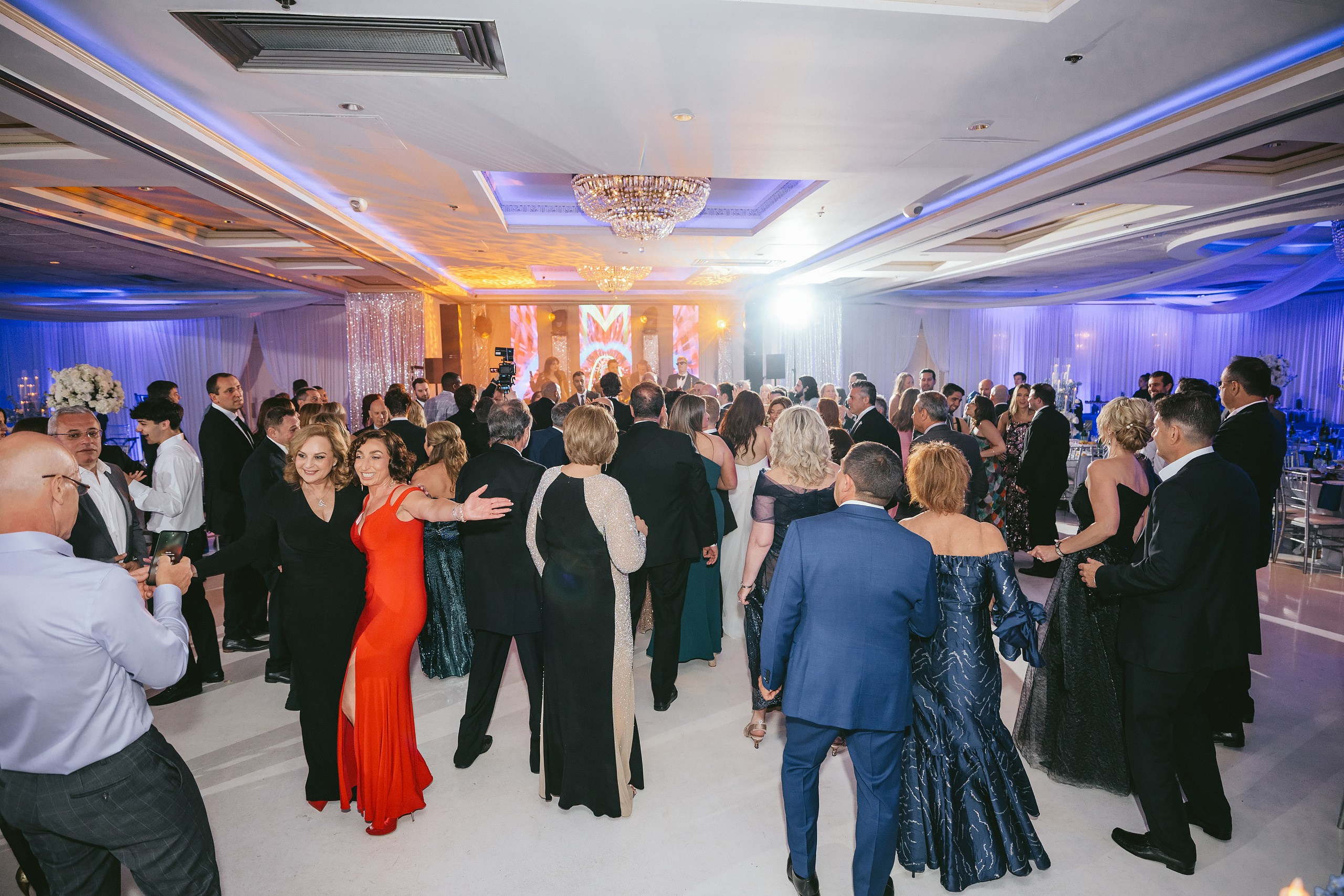 06.08.2025 Wedding. Wedding family event photographer in Chicago Nick Yushevich