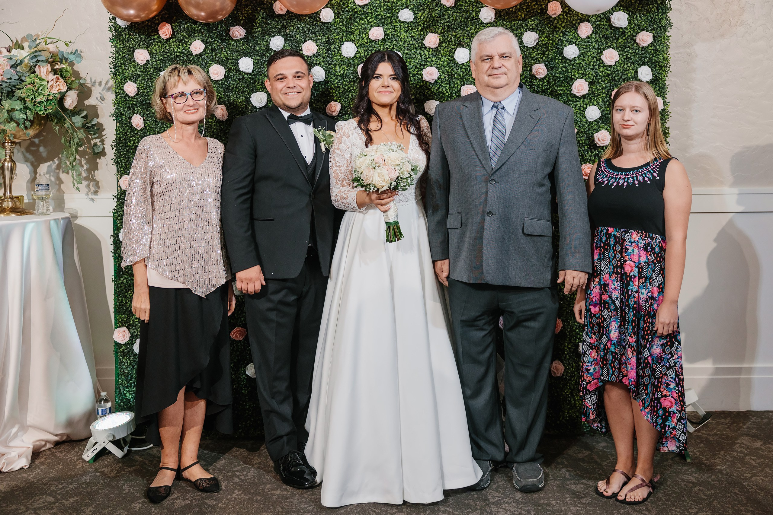 31.08.2024 Wedding. Wedding family event photographer in Chicago Nick Yushevich