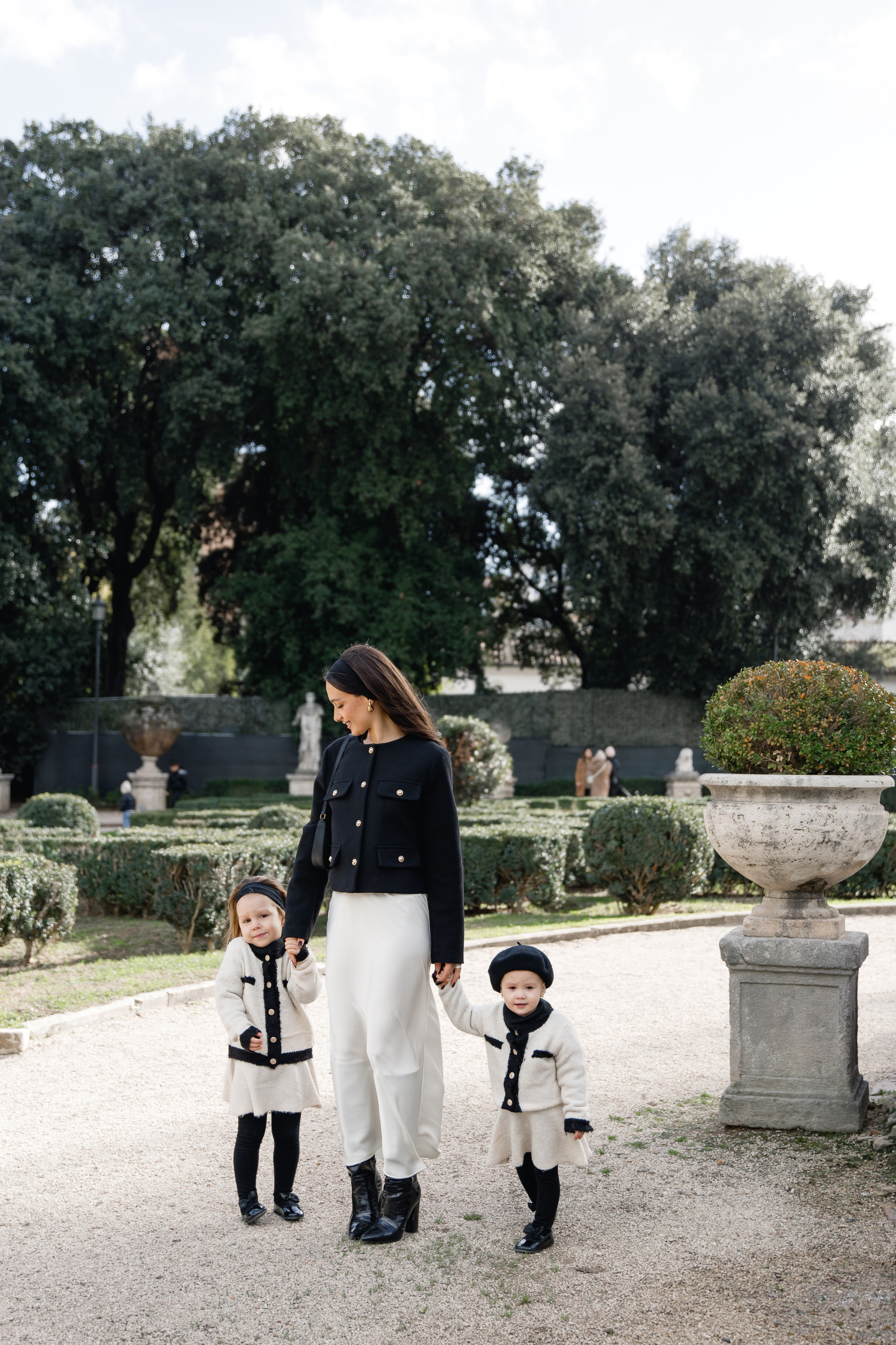 Wedding photographer Italy Rome, Tuscany, Lake Como, Sicily, Puglia. Wedding Photographer Rome Tuscany Como Sicily Puglia Amalfy Italy- Oksana Savenchuk