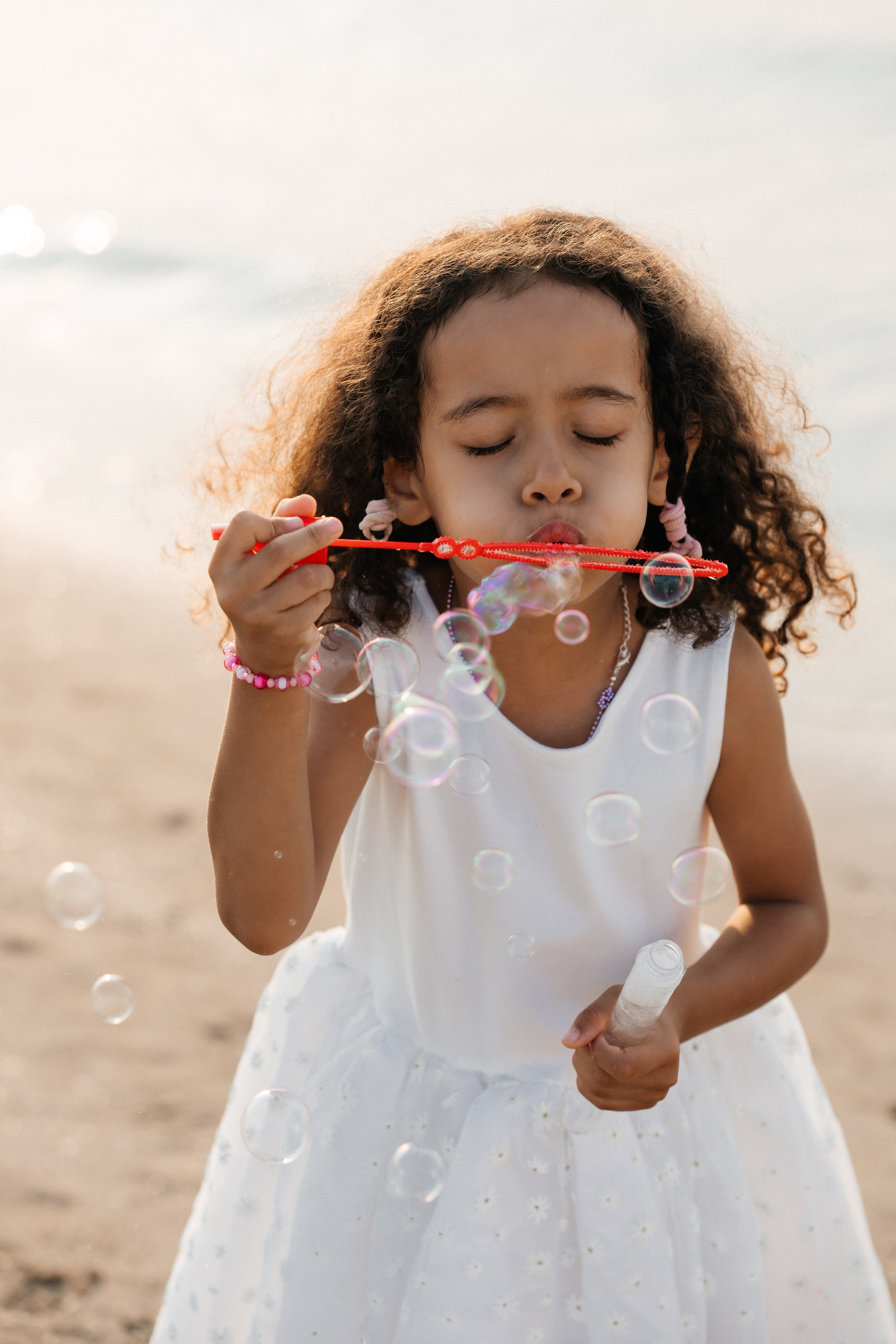 Elena with mother. Fotografa Rimini