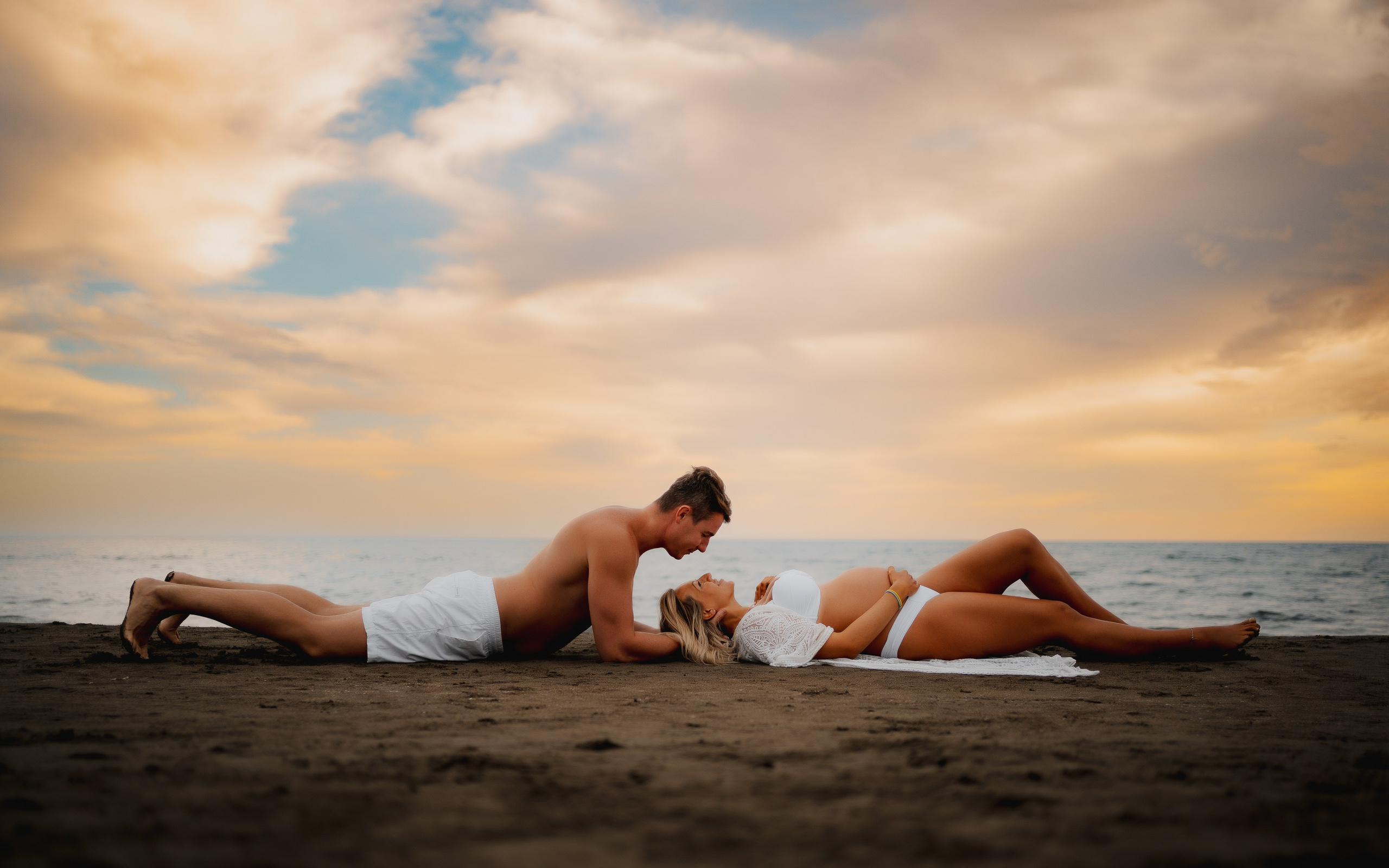 PREGNANCY. Montenegro photographer and videographer