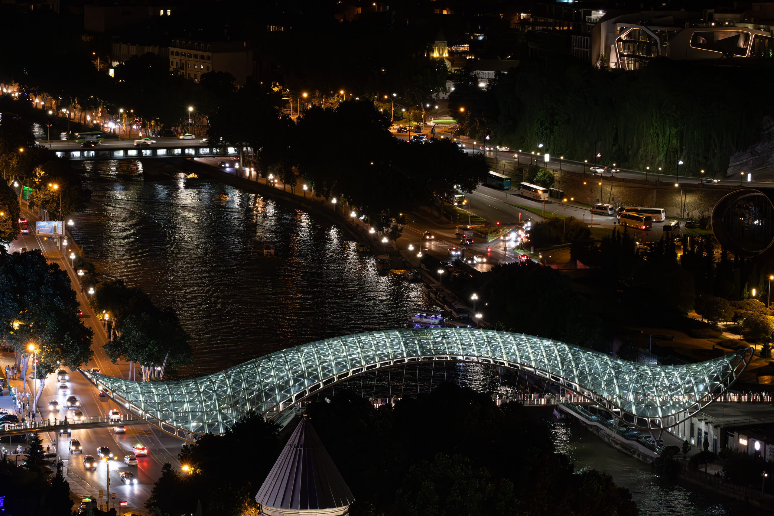 გუდიაშვილი, ბეთლემი, ნარიყალა. ღამის ბილიკი. FramefreeMan
