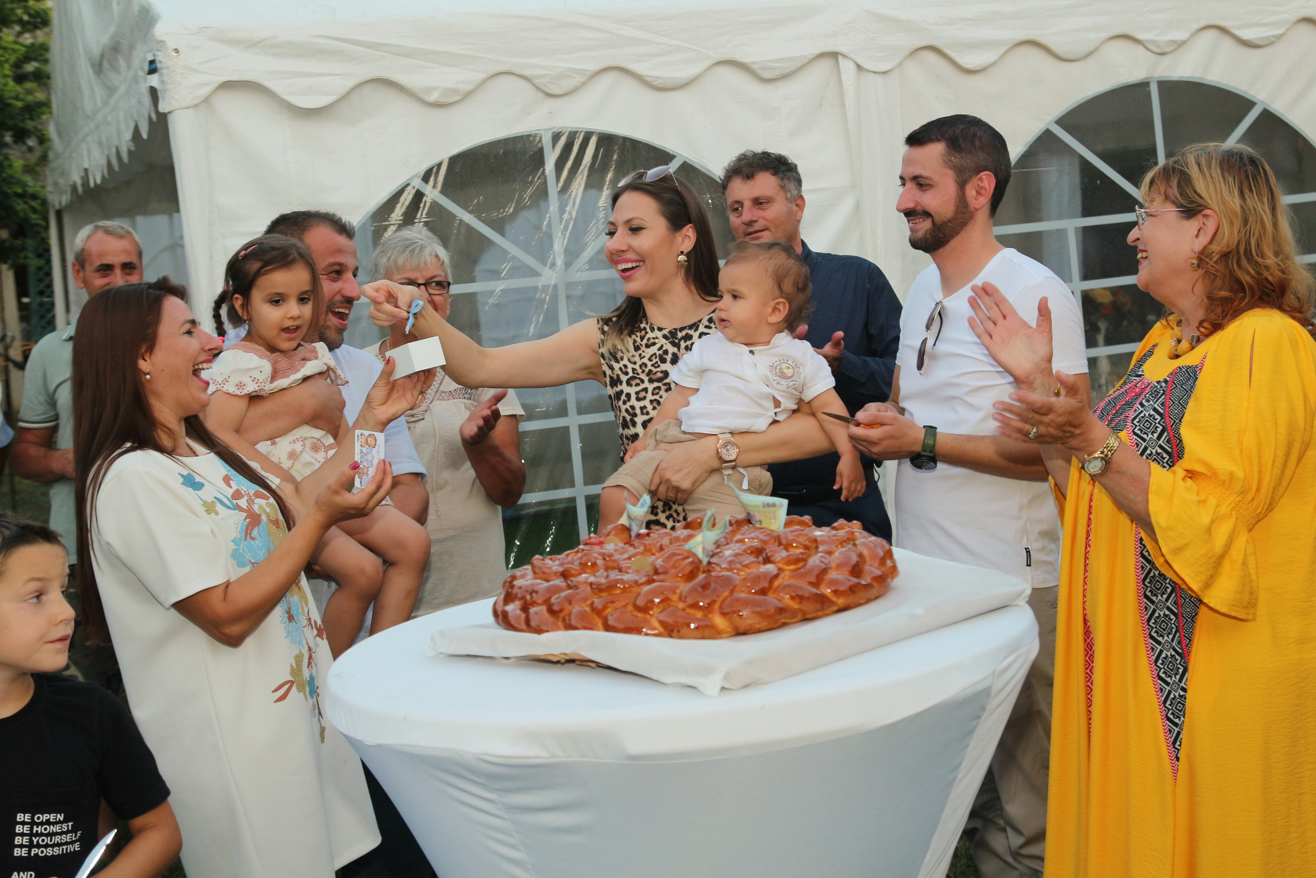 BYZO MEDIA. PETRU BYZO - family and children photographer in ROMANIA