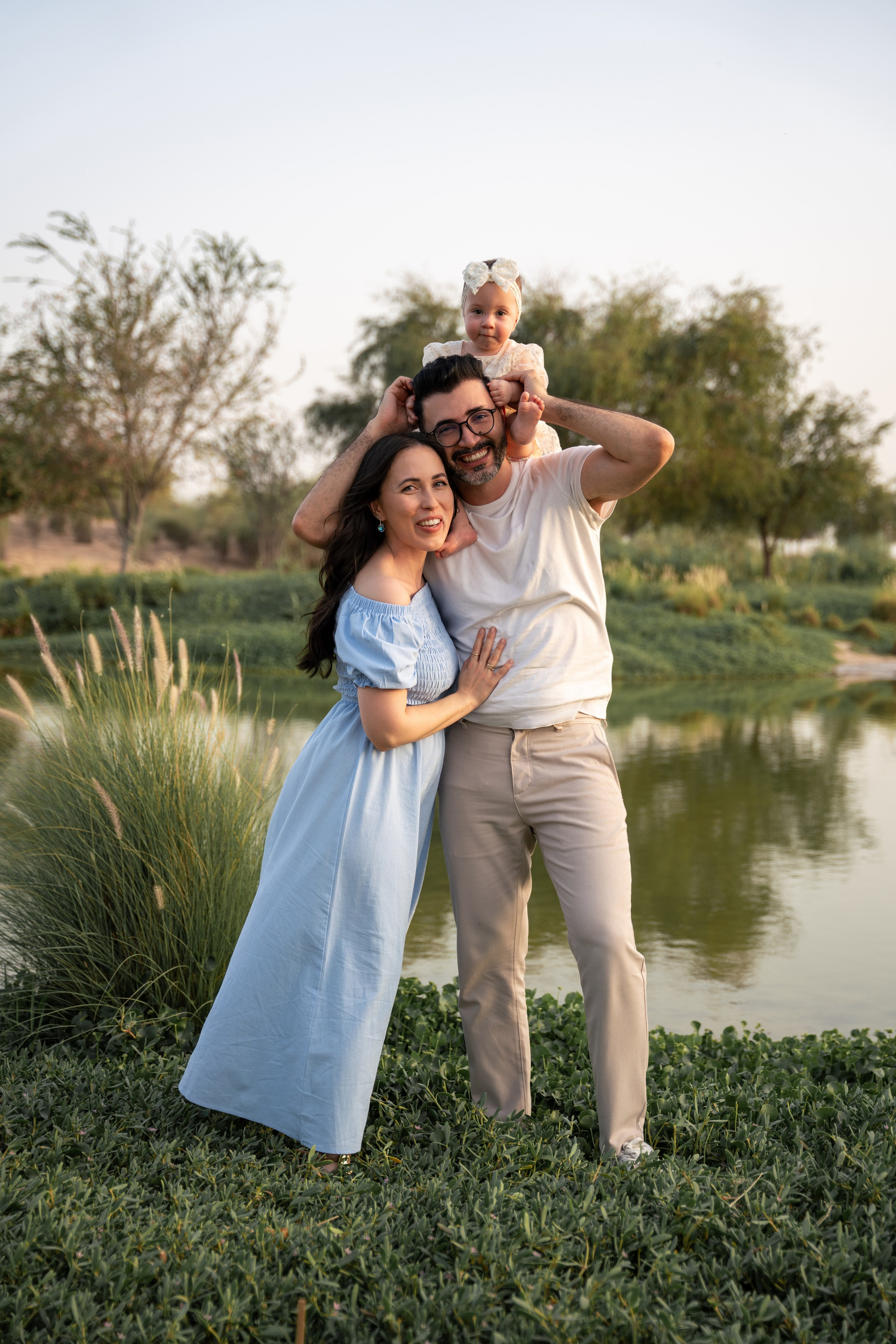 Lake oh happiness. Angela Iakovleva — Family Photographer in Dubai