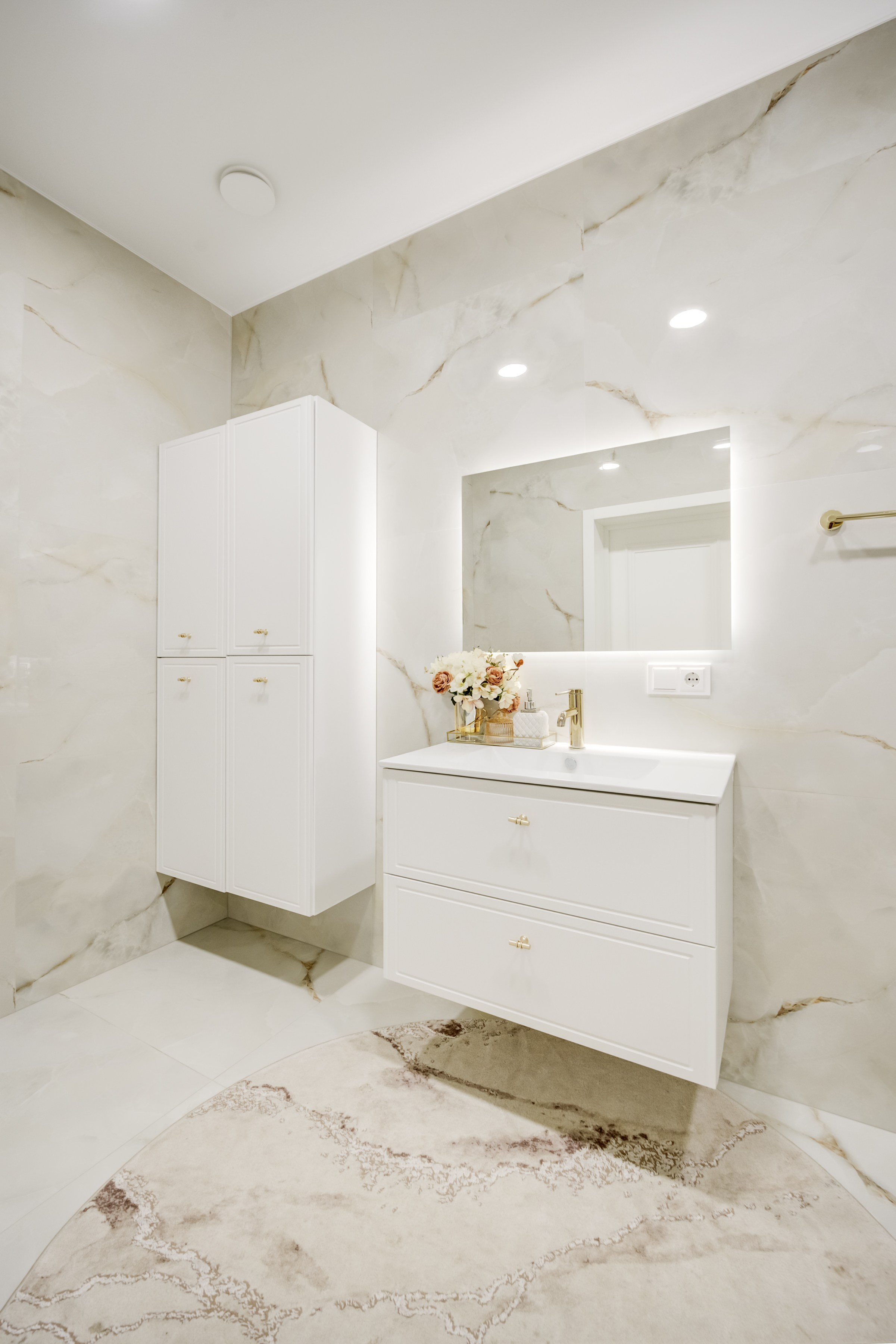 Lentvaris, gražus namas. Elina Sapiega fotografė Vilniuje