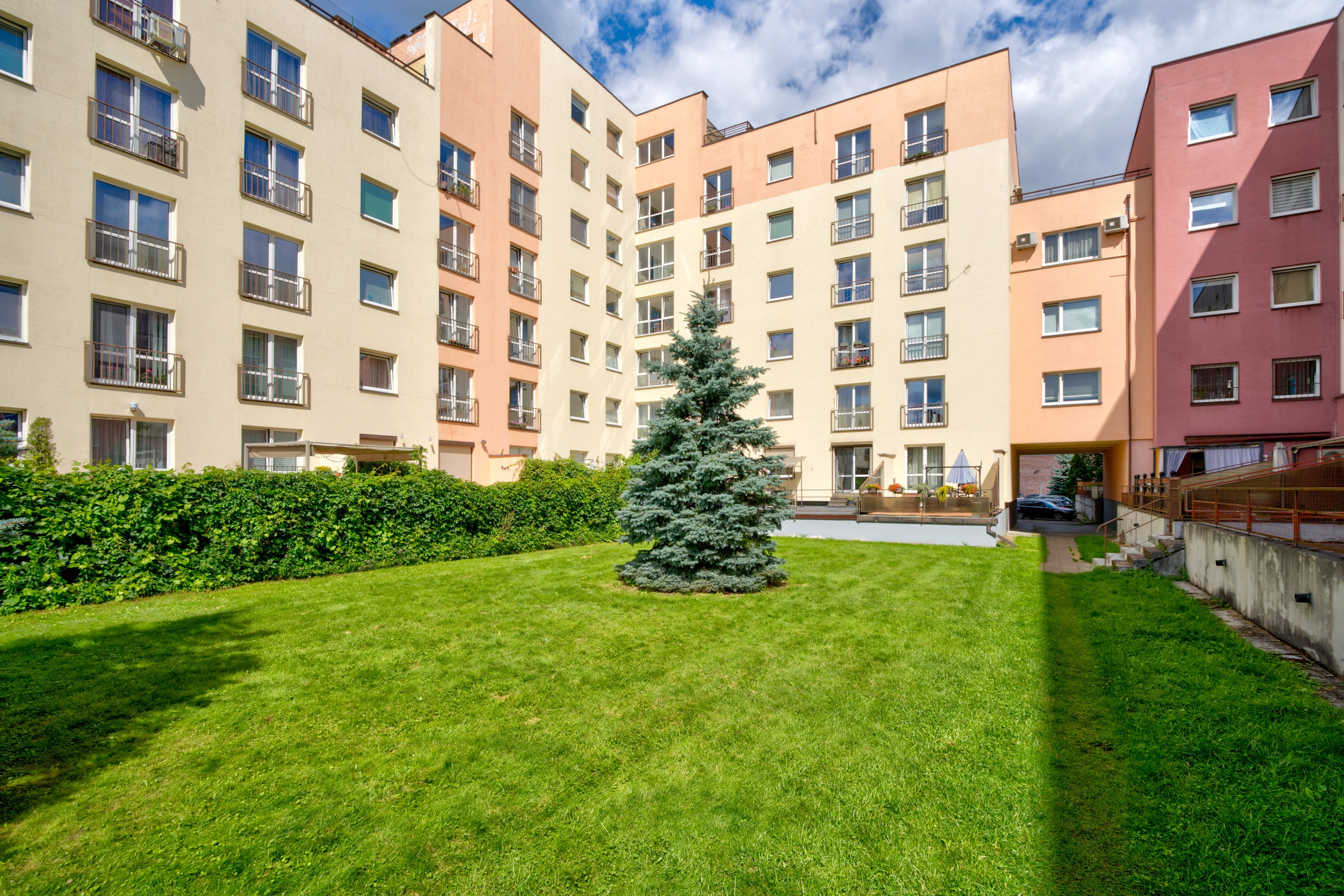 Jonažolių g. 4. Elina Sapiega fotografė Vilniuje