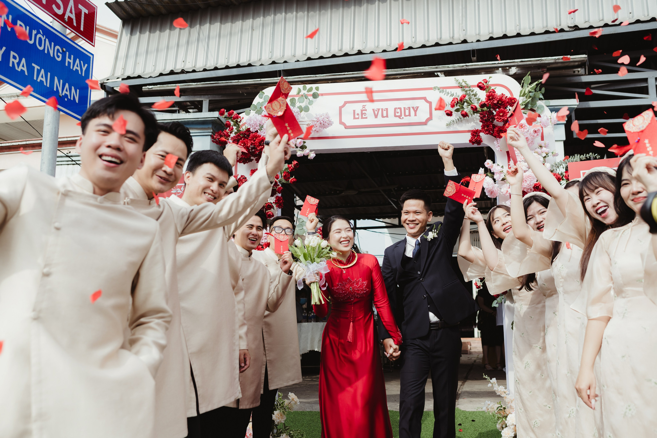 Thang + Quynh | Photojournalism. BenColor Studio