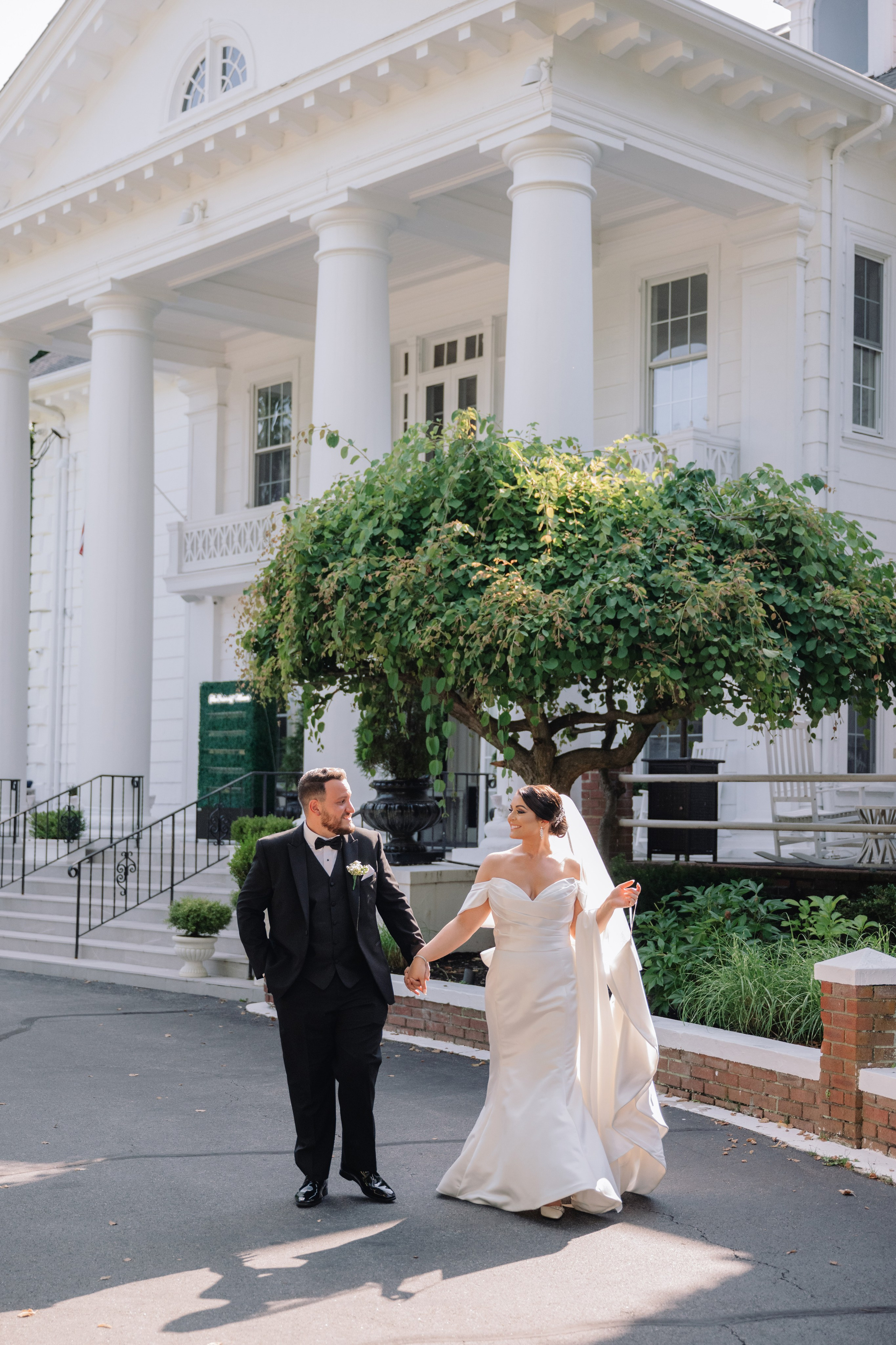 Summer Wedding at The Briarcliff Manor | Taylor & Richie | New York Wedding Photography