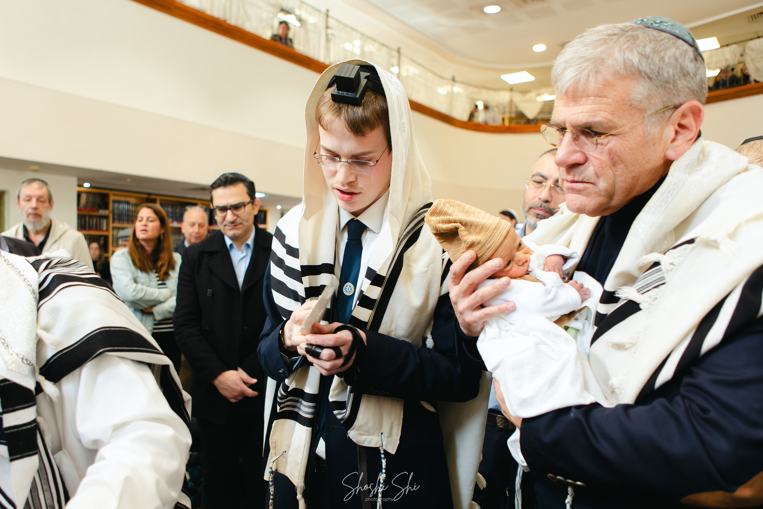 BRIT TWINS. Https://shi-photo.com/