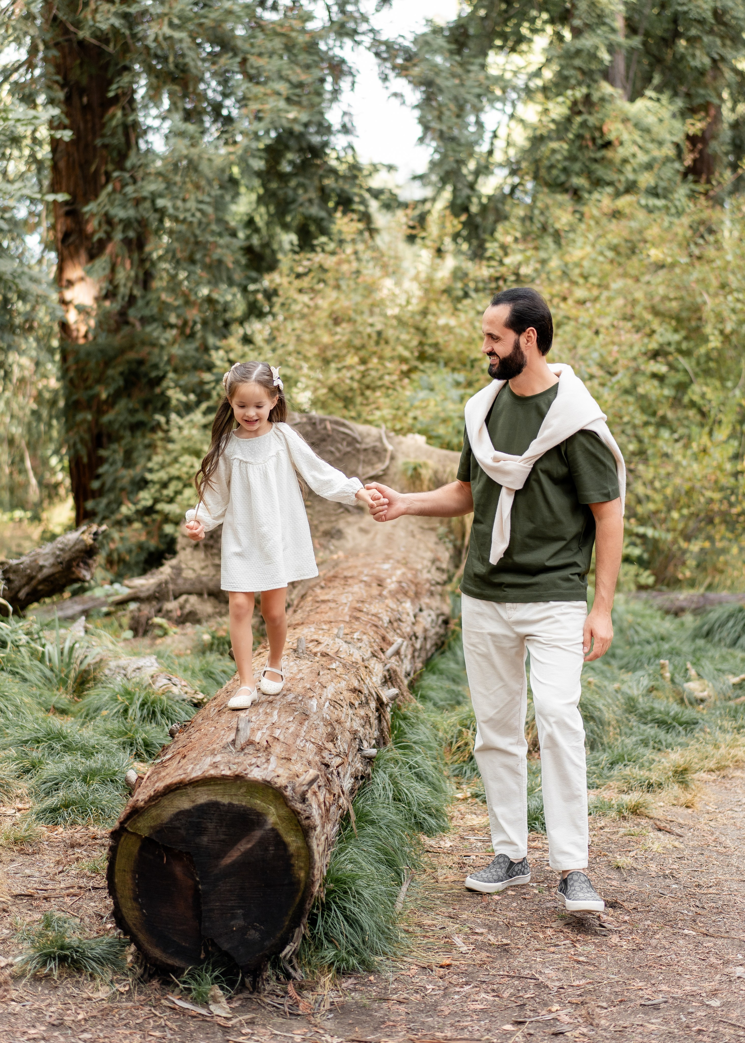 Mikhailov family. Family photographer in Sacramento | Sofia Pavenko