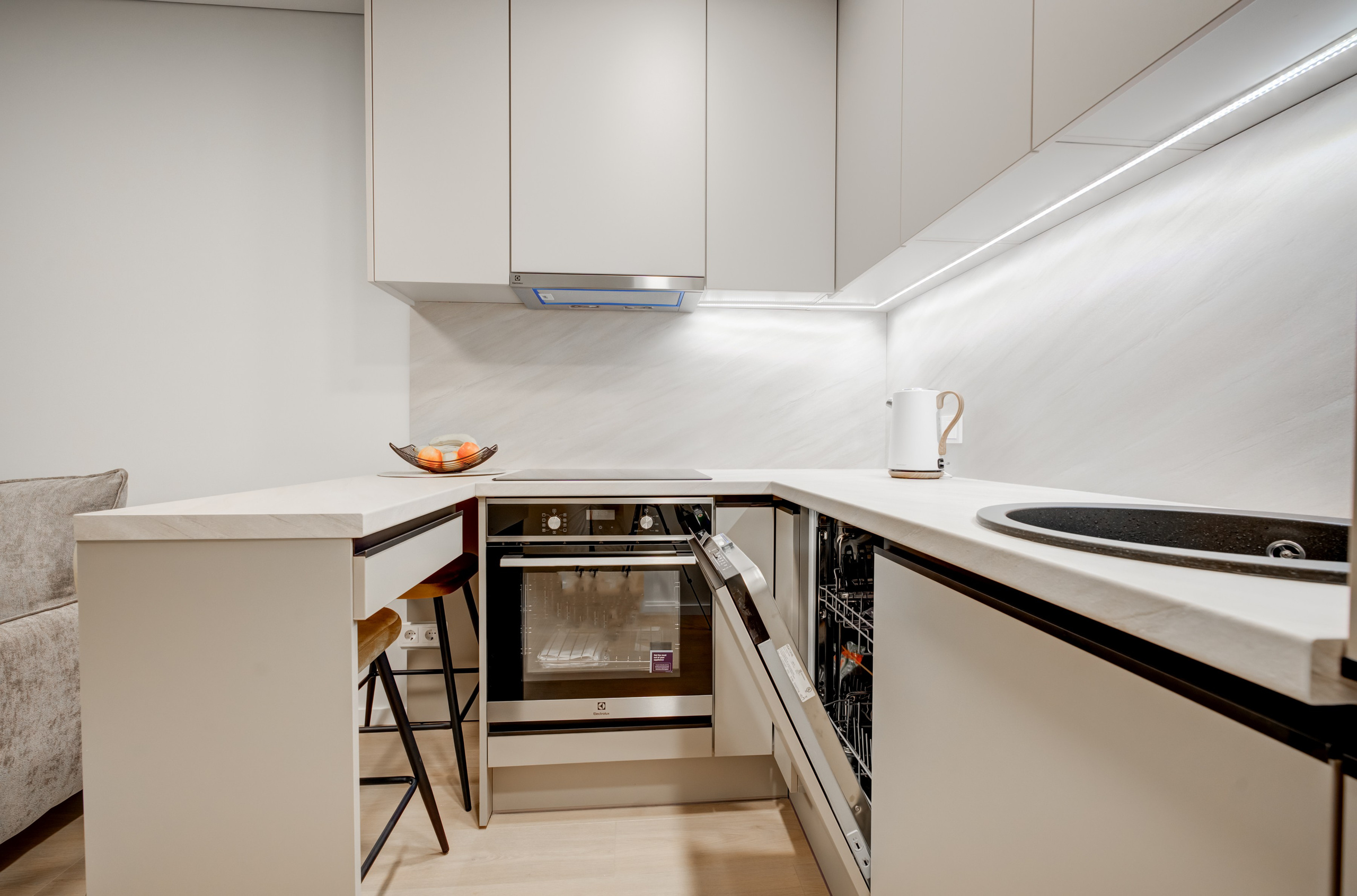 2-jų kambarių buto fotosesija. Svietainė. sapiegafoto.lt