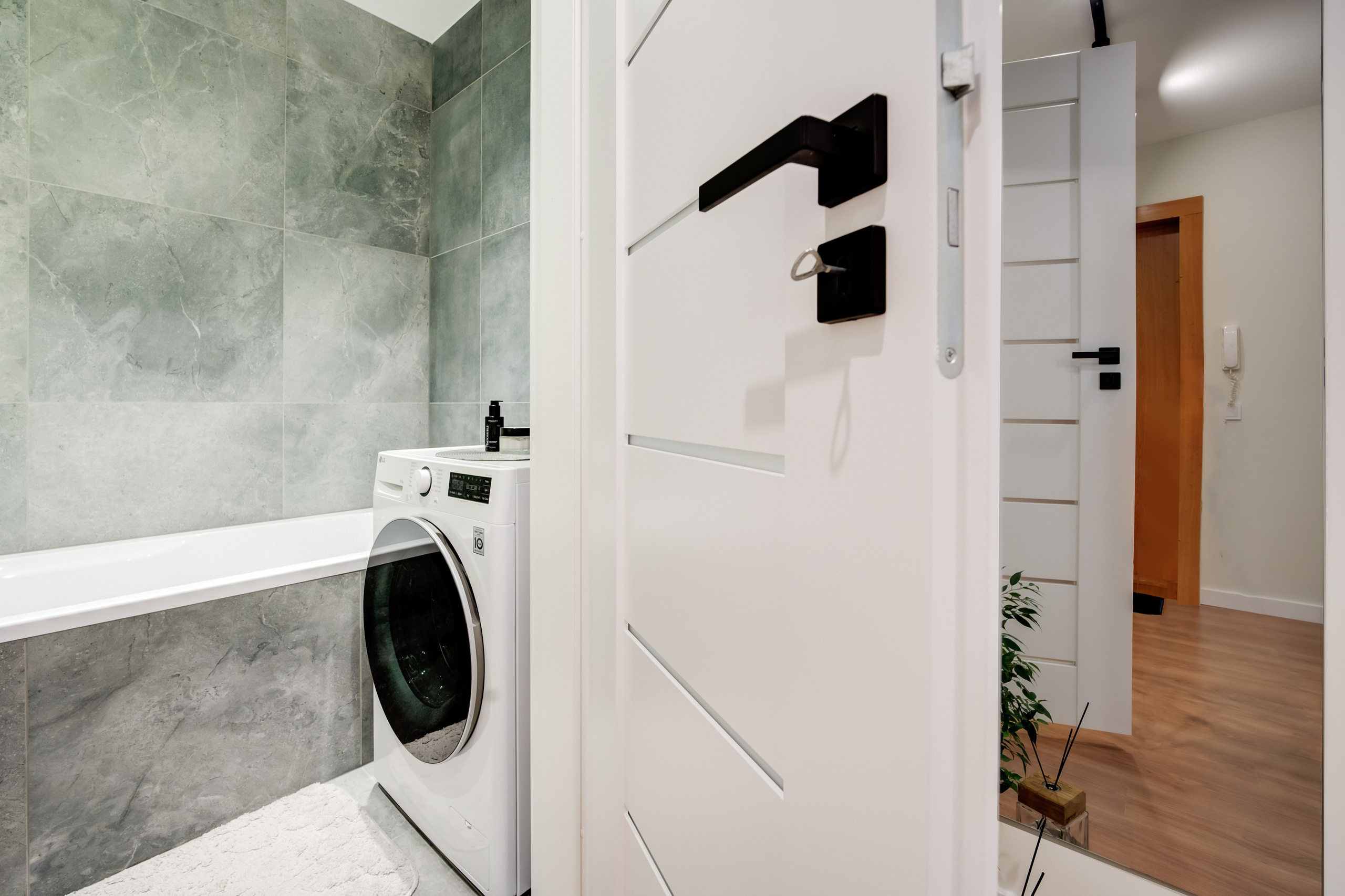 Fabijoniškių g. 73. Elina Sapiega fotografė Vilniuje