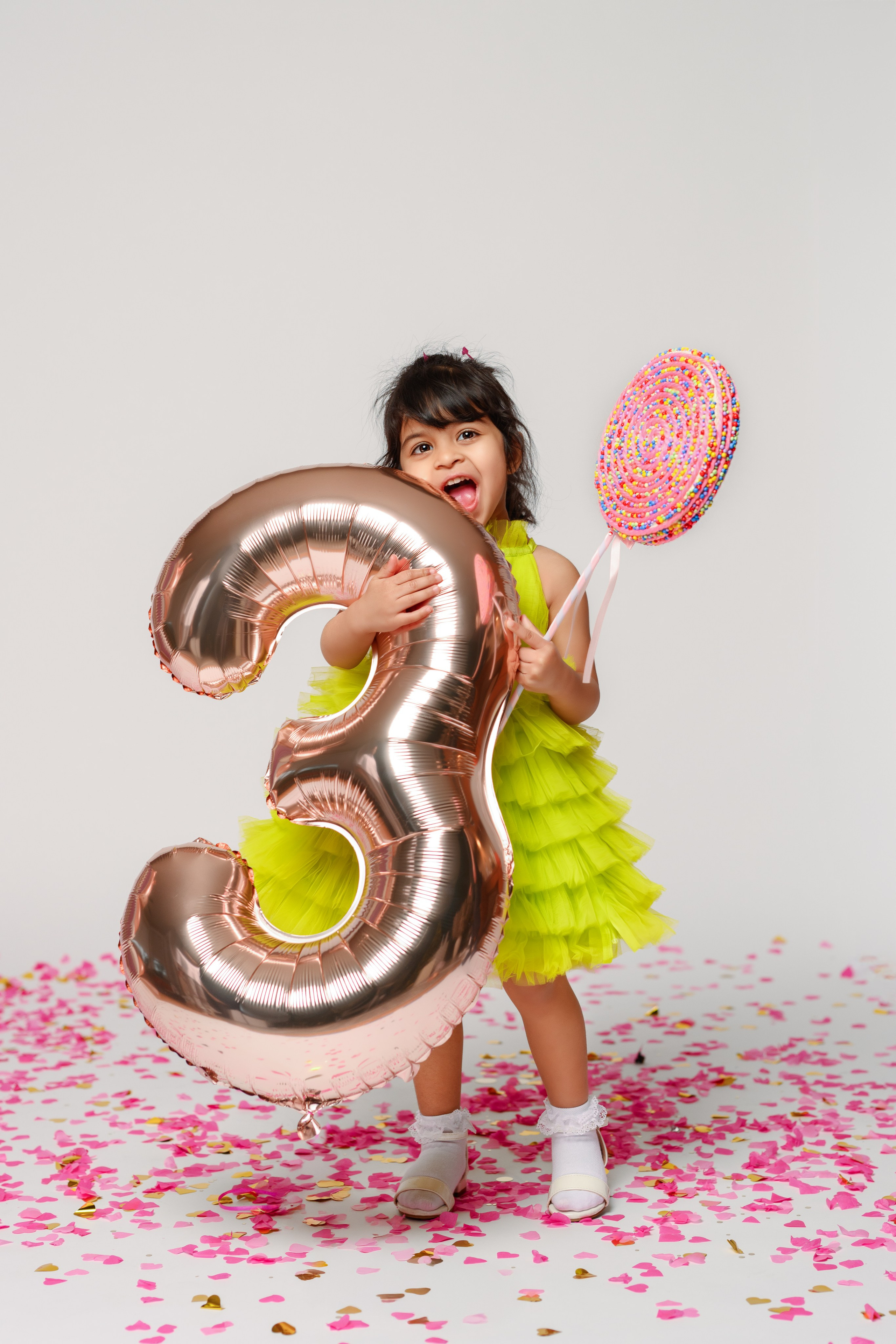 Monika’s family. Wedding & portrait photography in the Seattle Area. Helen Michelle photographer