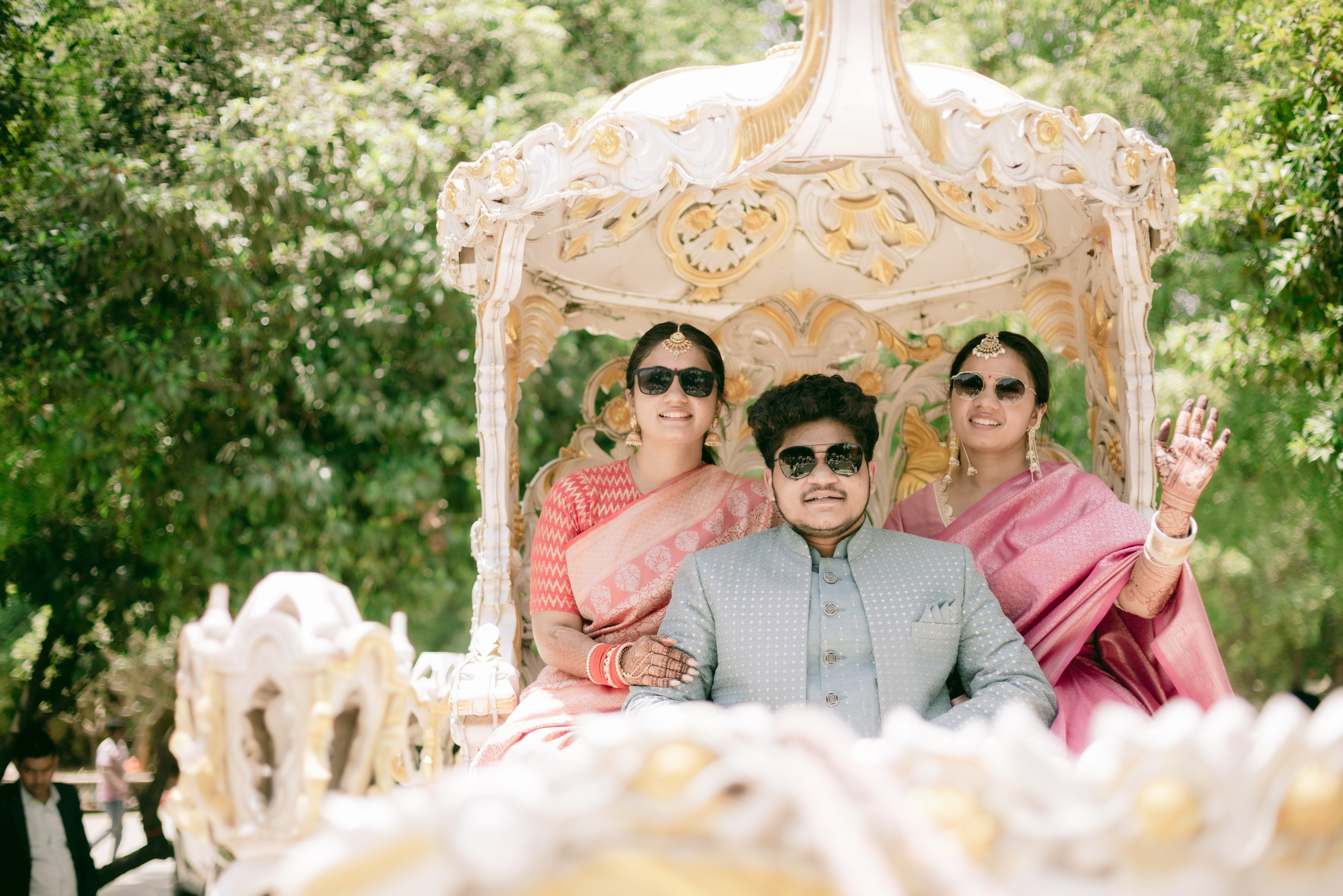WEDDINGS. Love Emotions Weddings