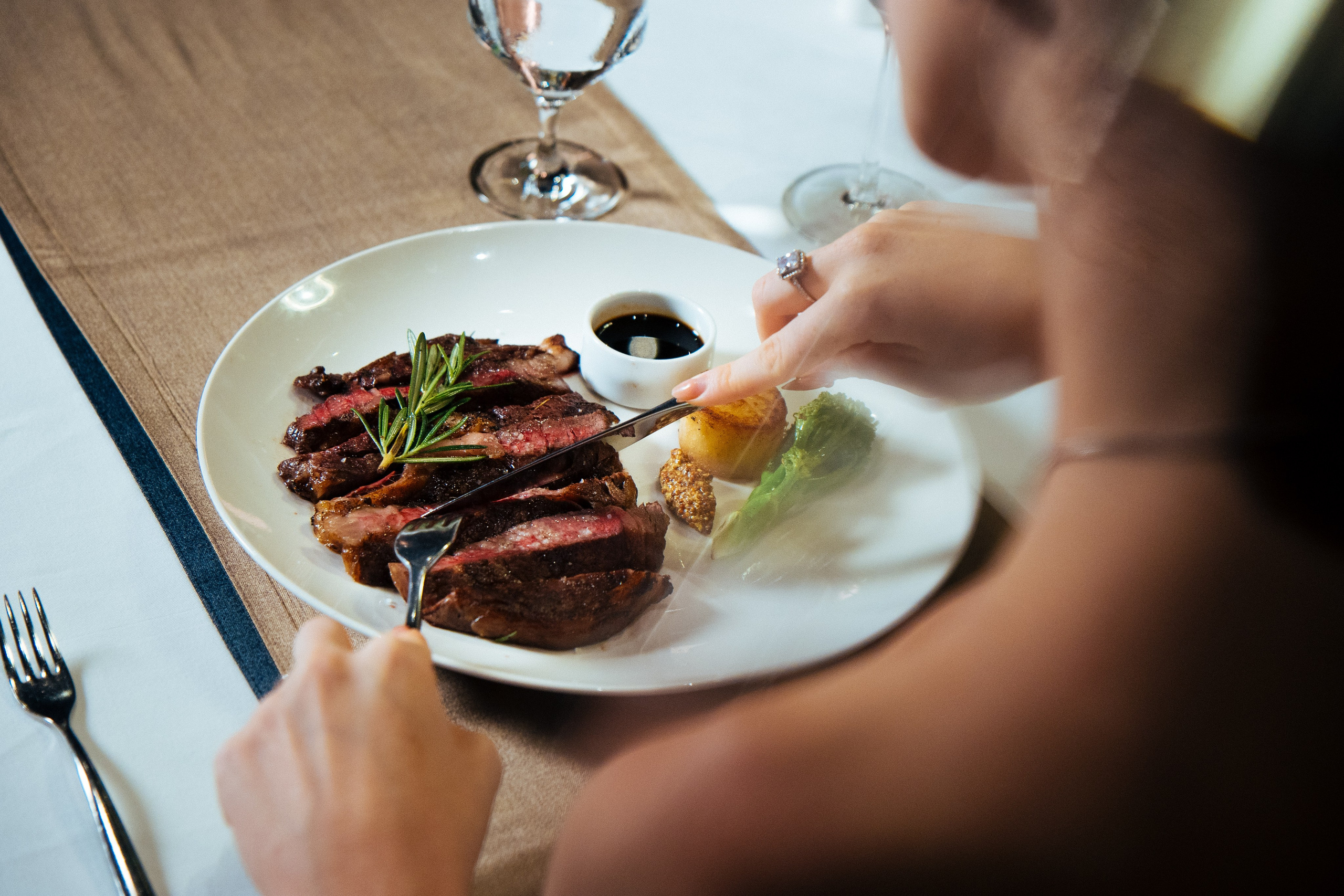 Hilton Sukhumvit. Stylist