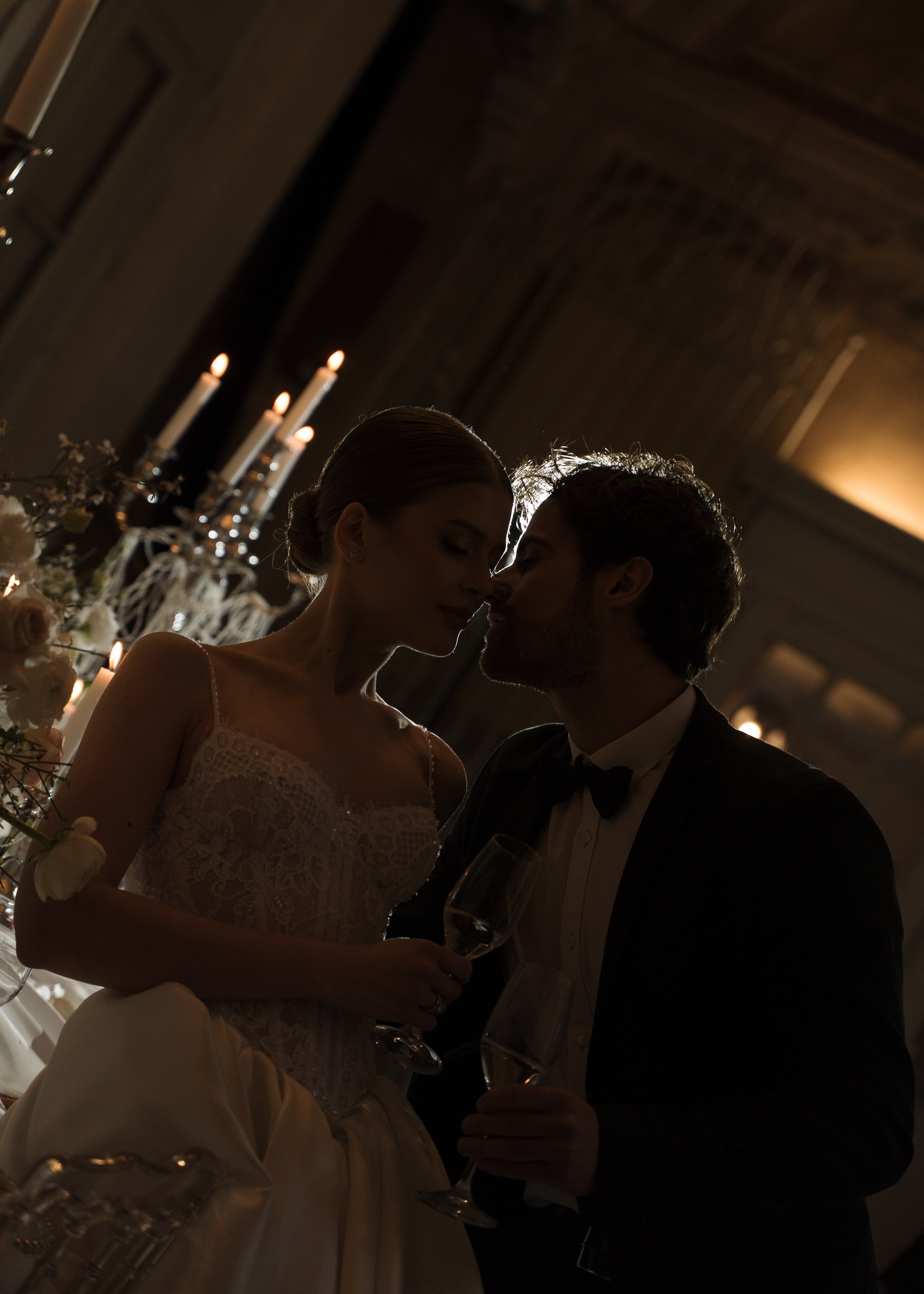 Intimate wedding in Milan. Proposal Photographer in Lake Como