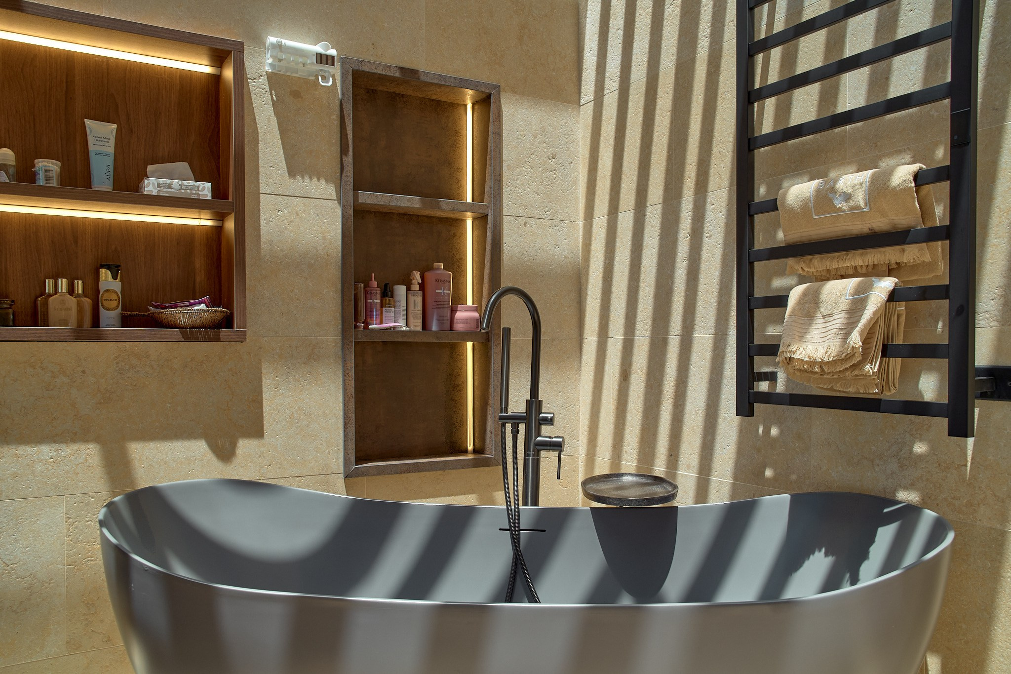 Sesión fotográfica arquitectónica e interiorismo Casa Koi Spa